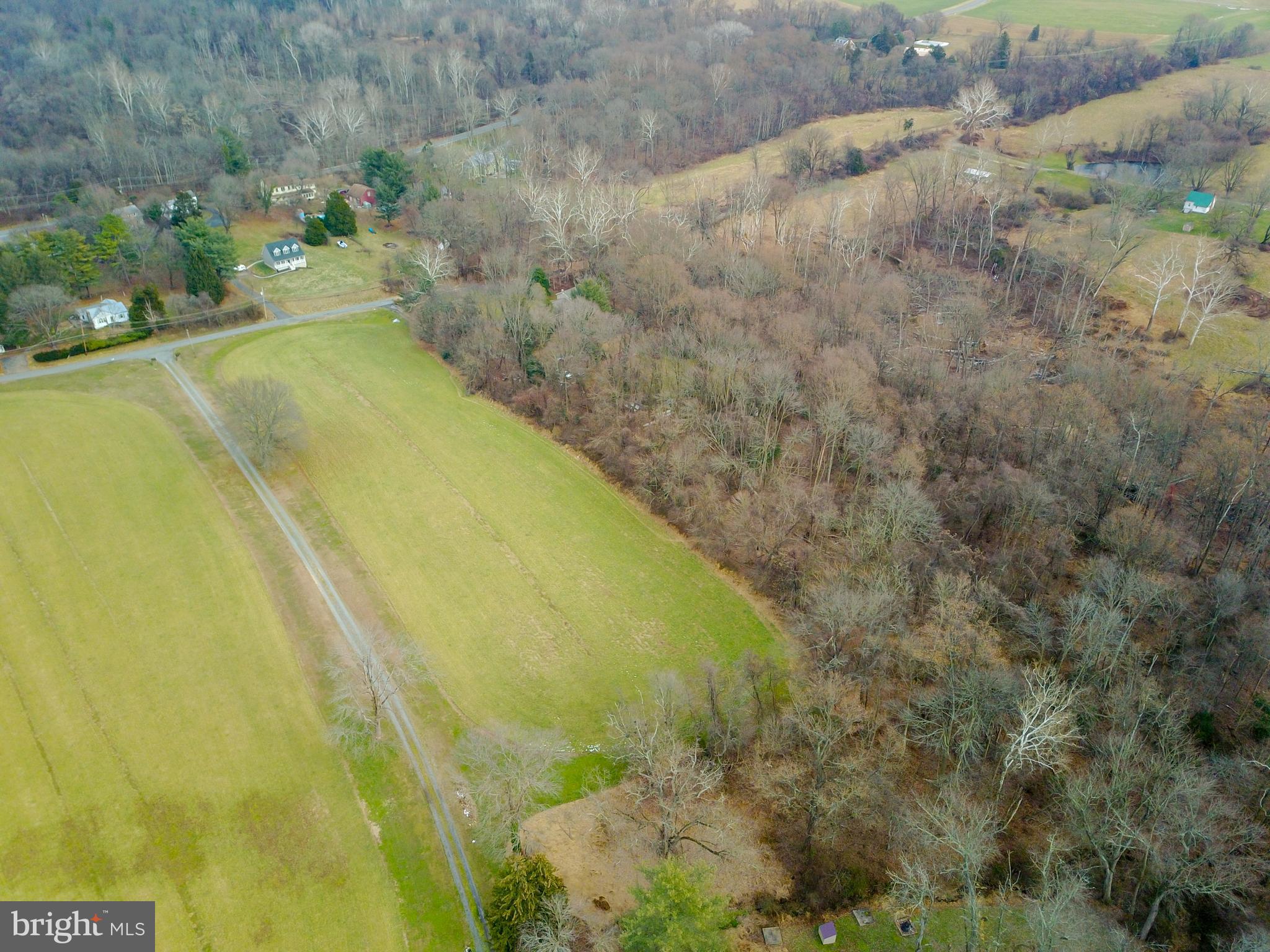 BAINBRIDGE - Land
