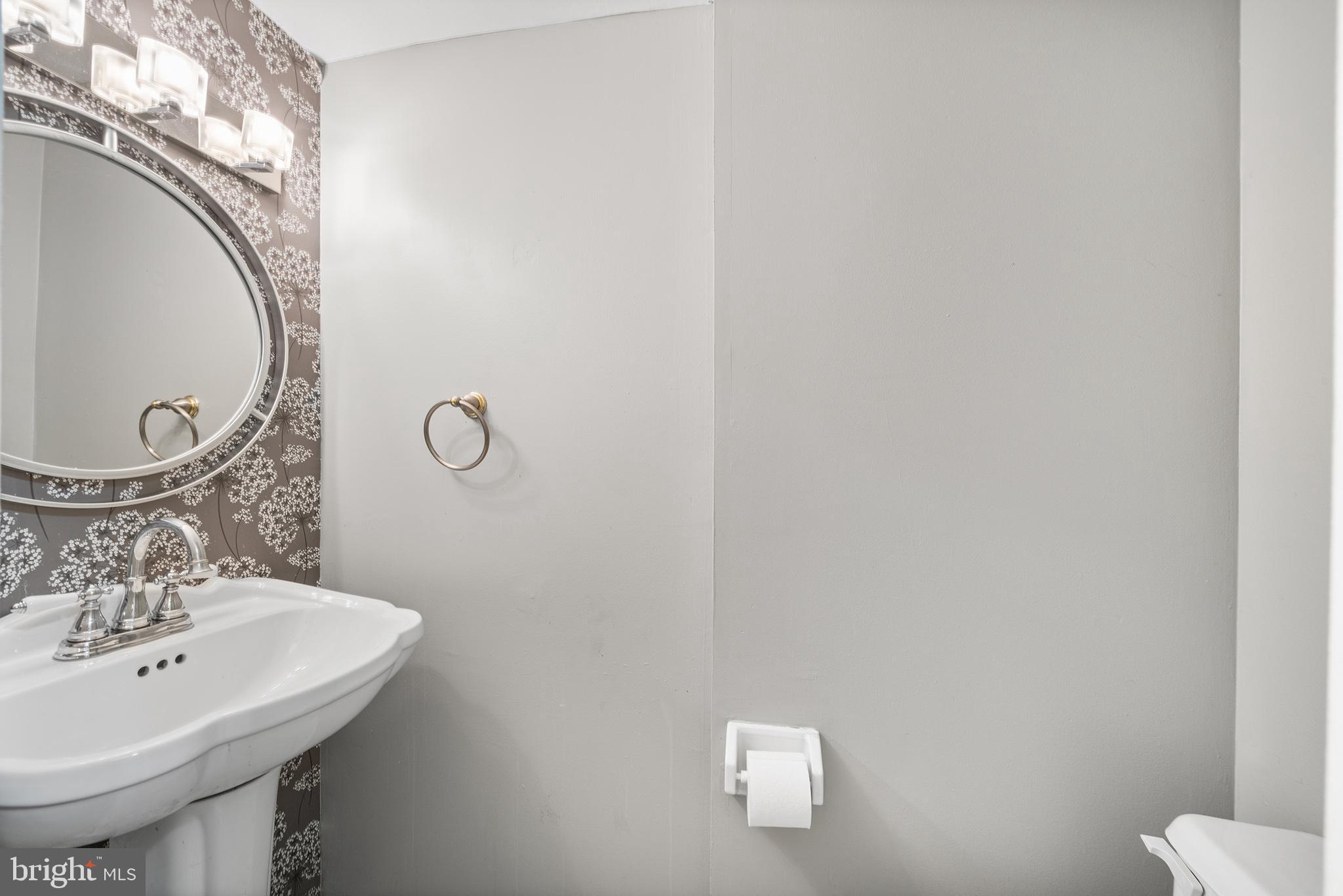 LUKENS ESTATE - Residential