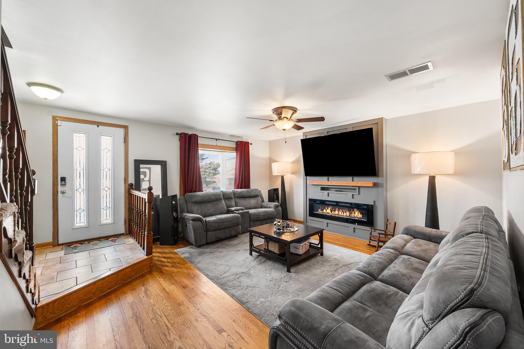 LUKENS ESTATE - Residential