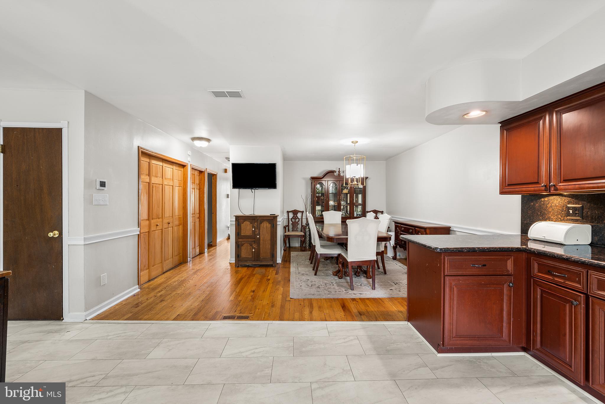 LUKENS ESTATE - Residential