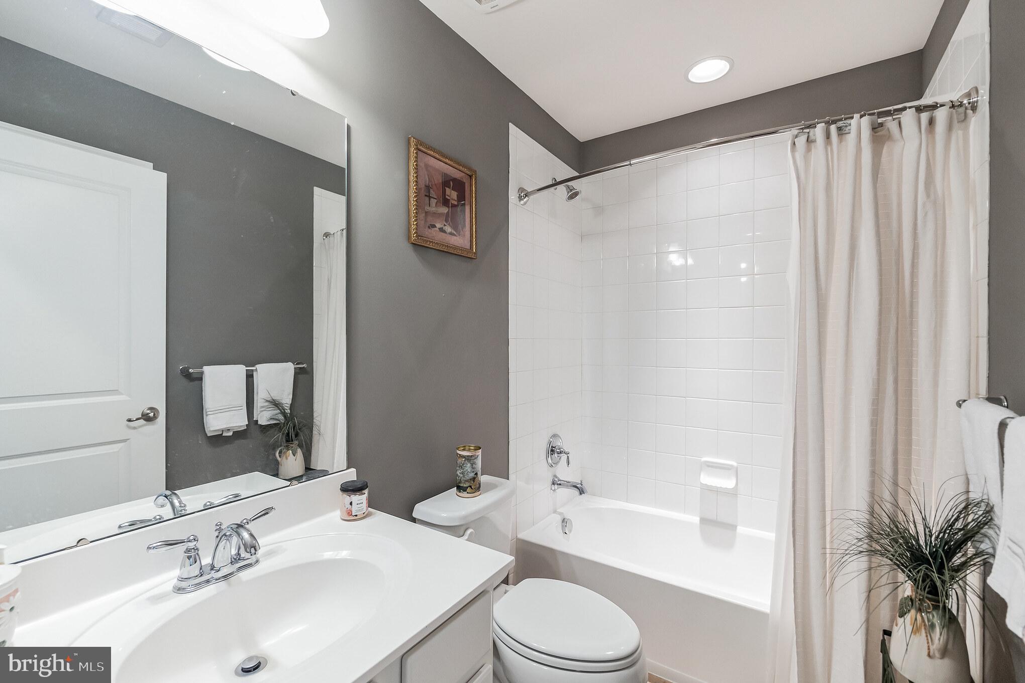 OLNEY SPRINGS - Residential
