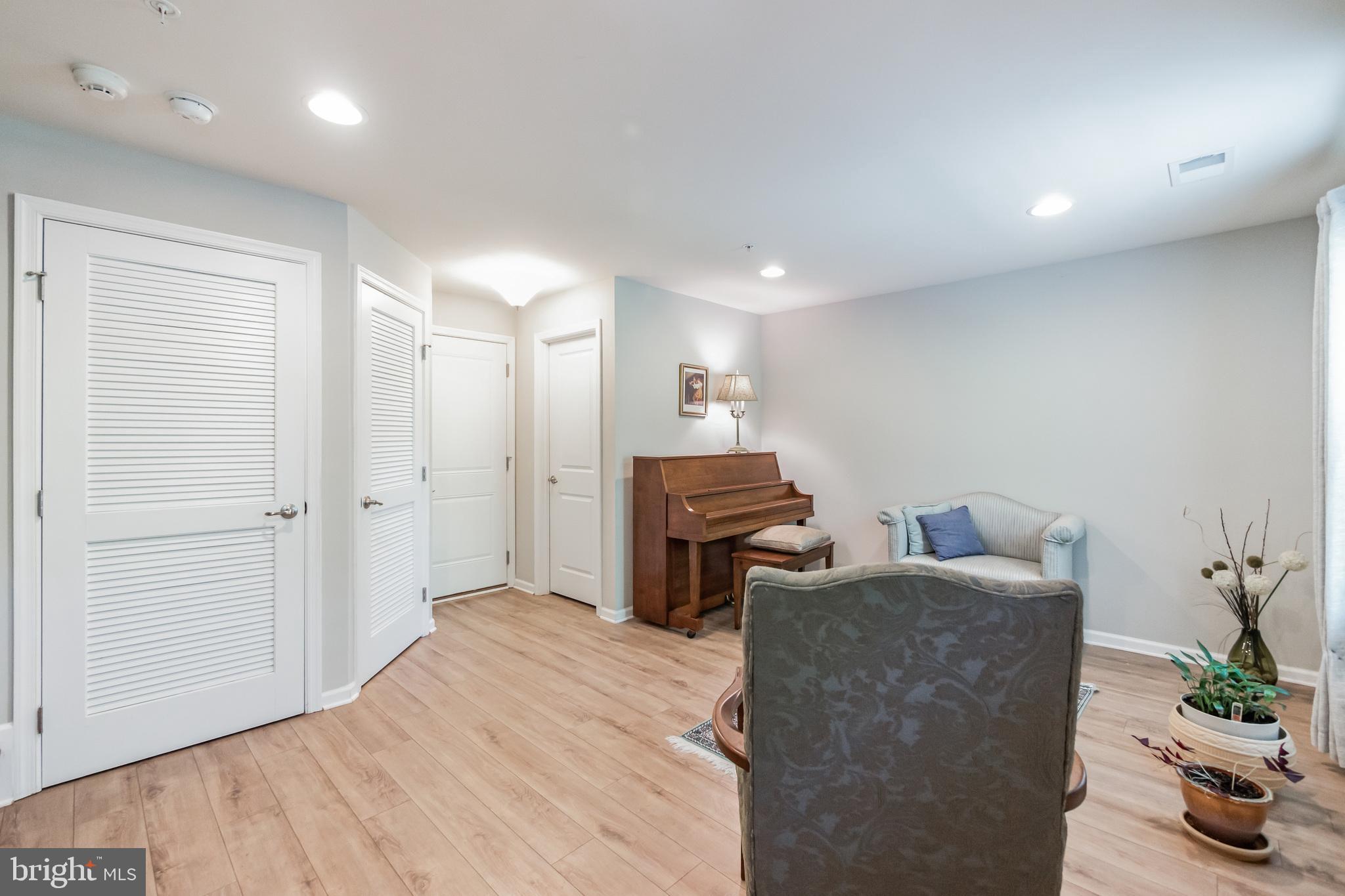 OLNEY SPRINGS - Residential