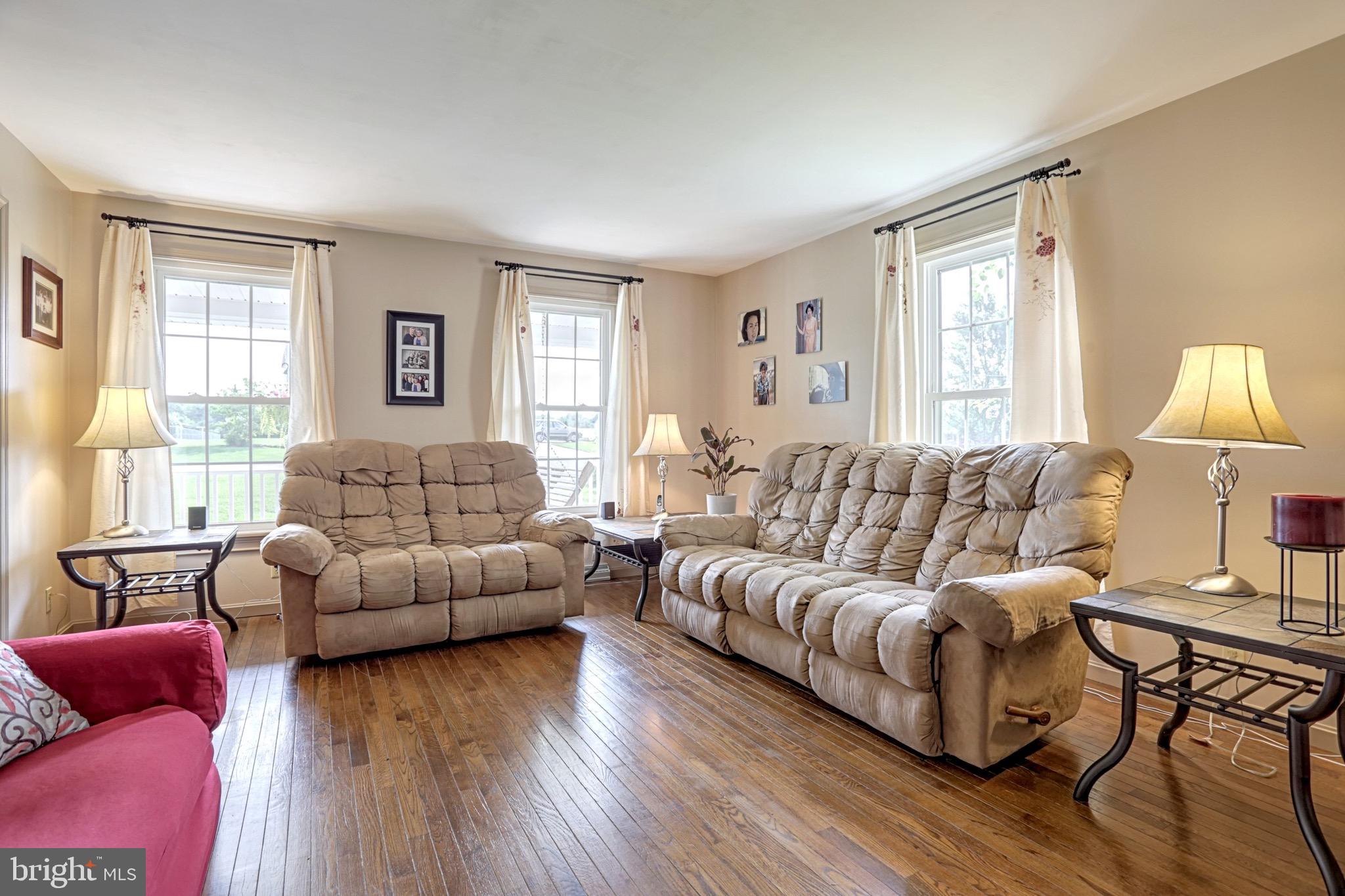 SPRING GROVE - Residential