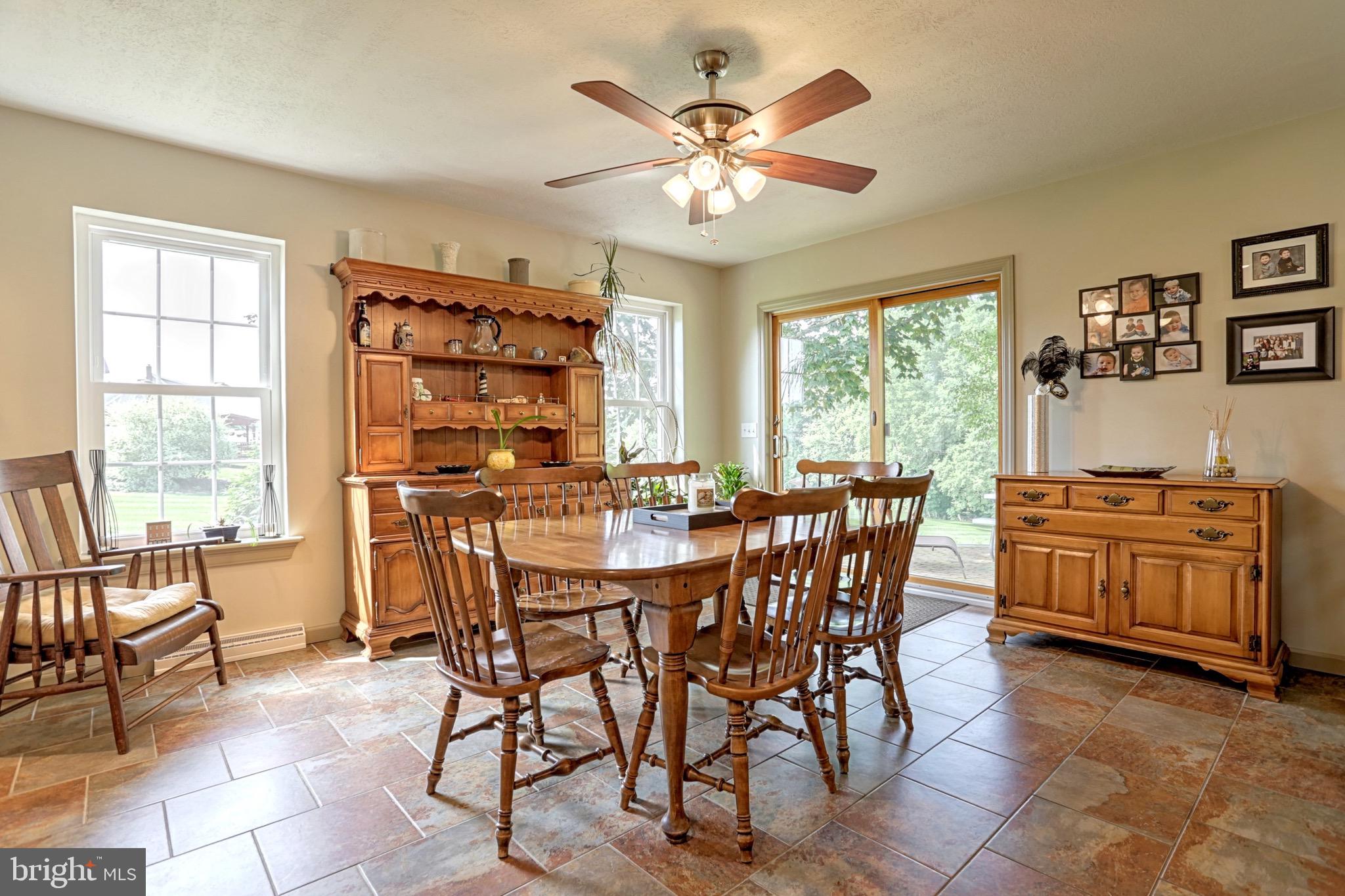 SPRING GROVE - Residential