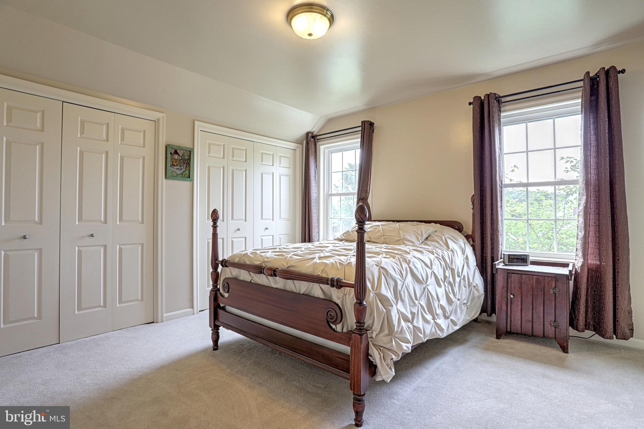 SPRING GROVE - Residential