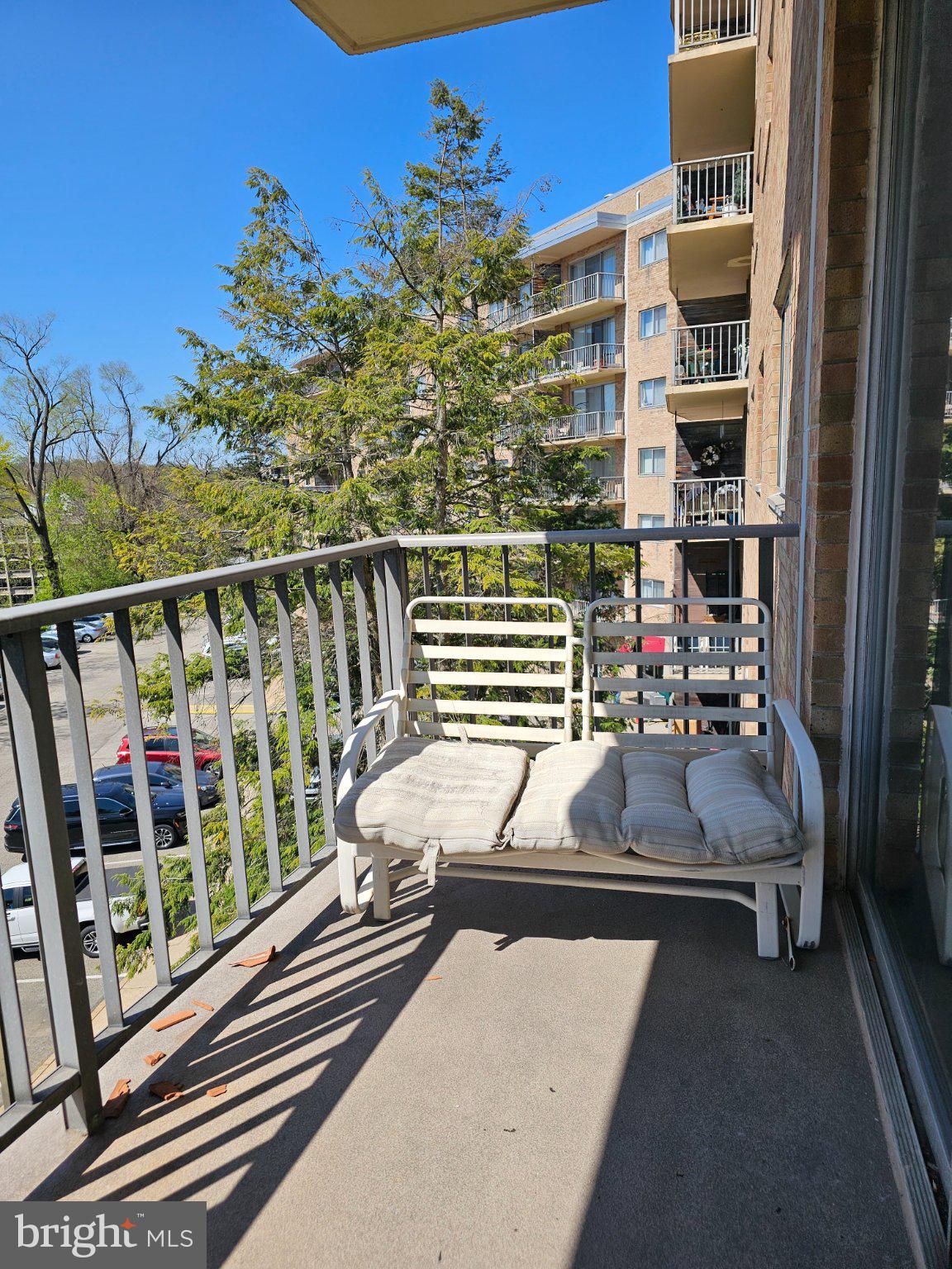 BEAVER HILL - Residential