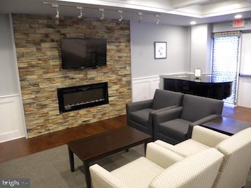 BEAVER HILL - Residential