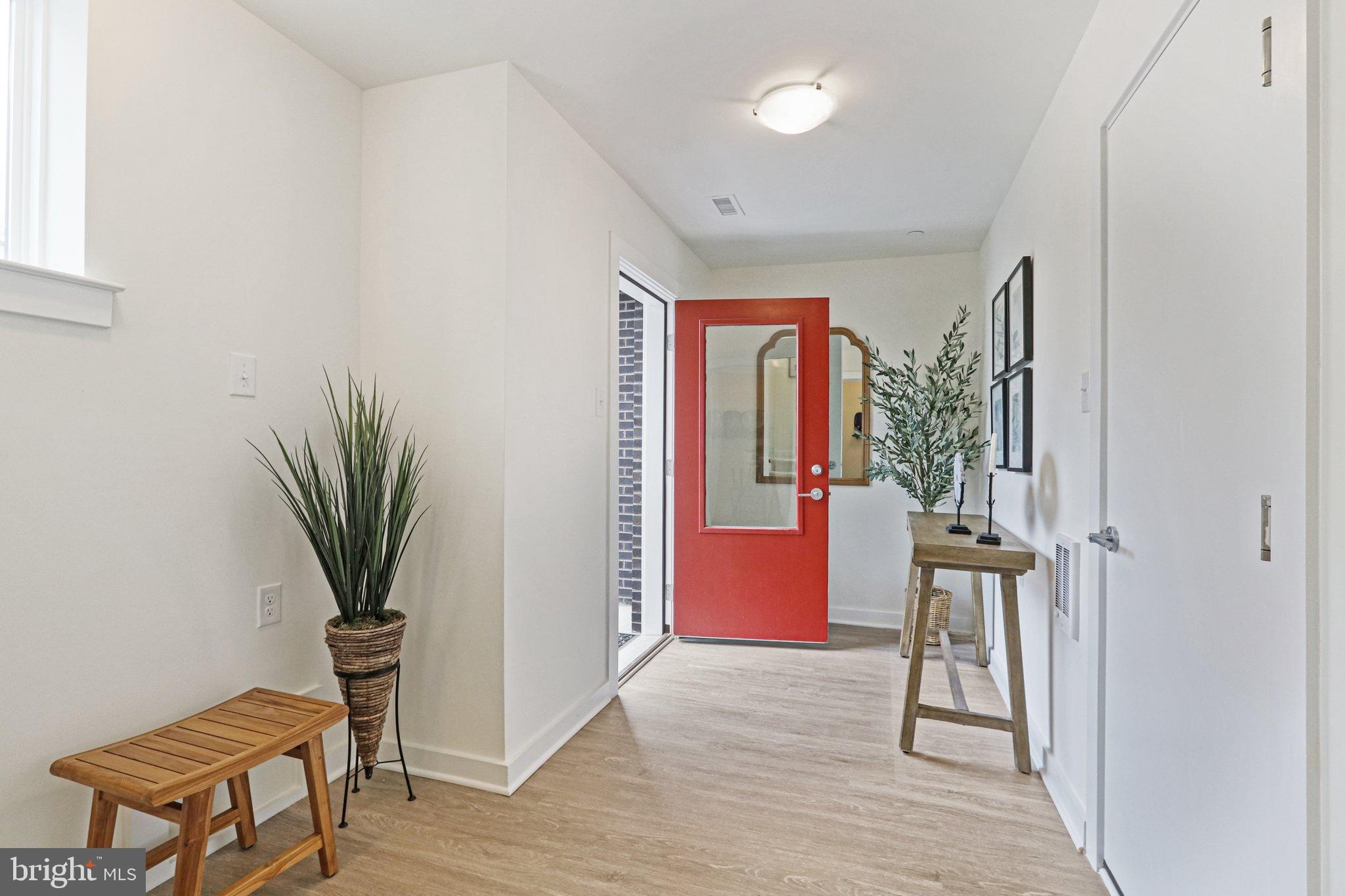 RIVER PLACE - Residential