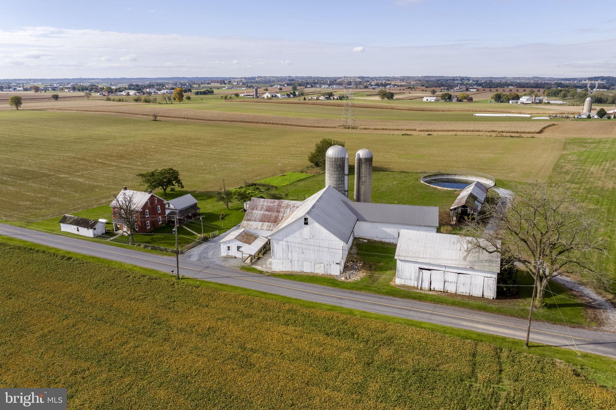 CLAY TOWNSHIP - Farm
