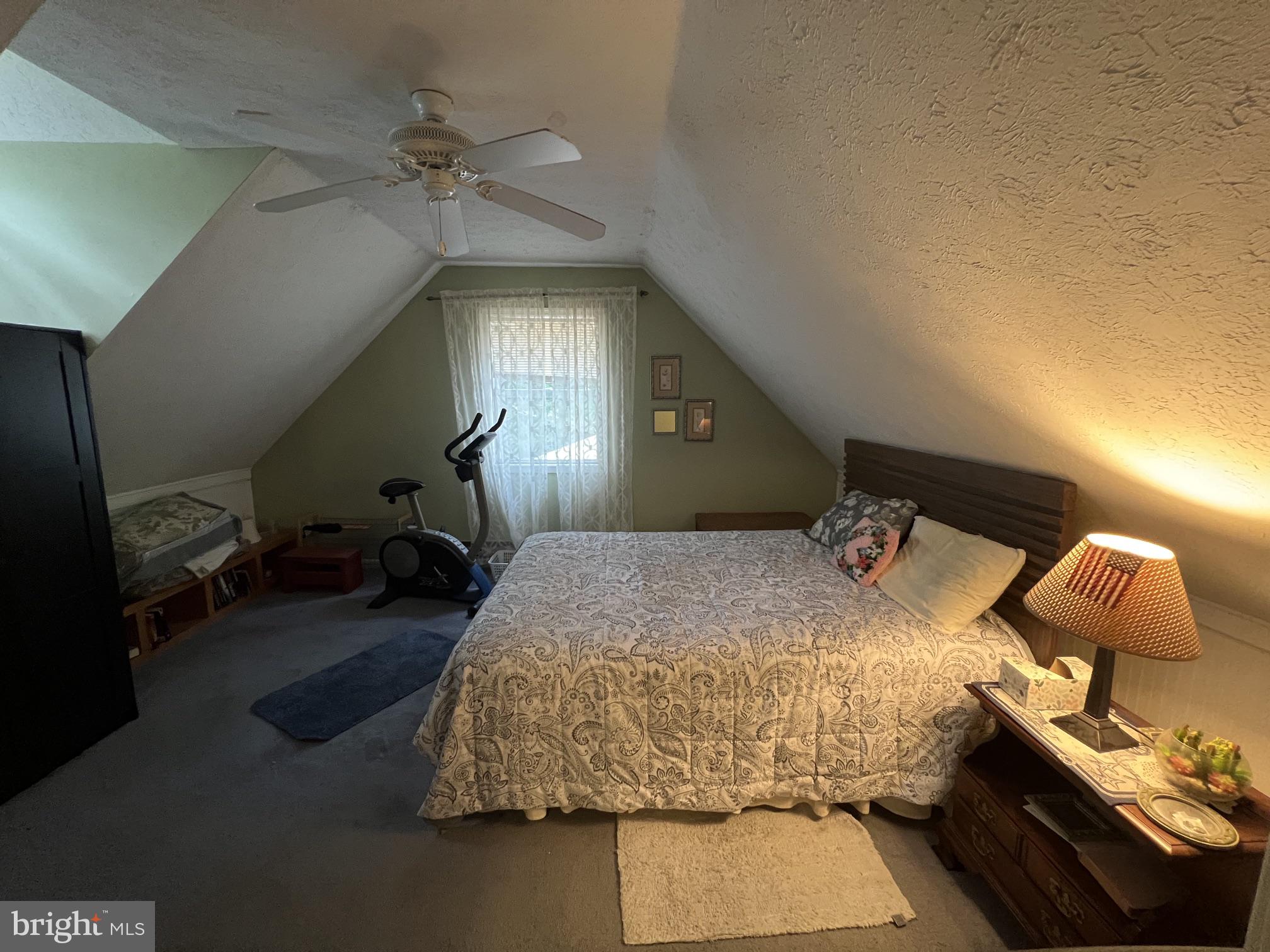 PINE RIDGE - Residential