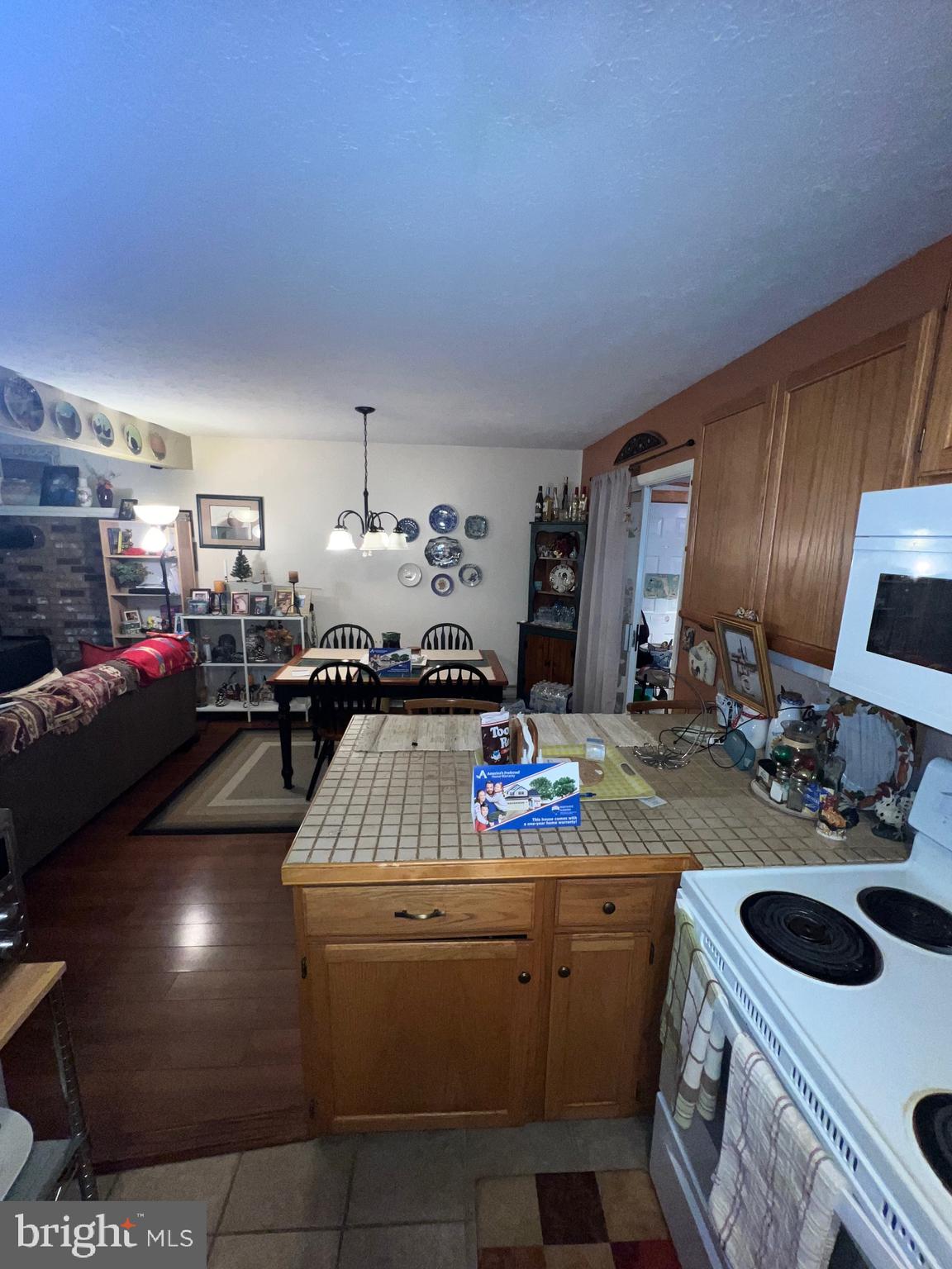 PINE RIDGE - Residential