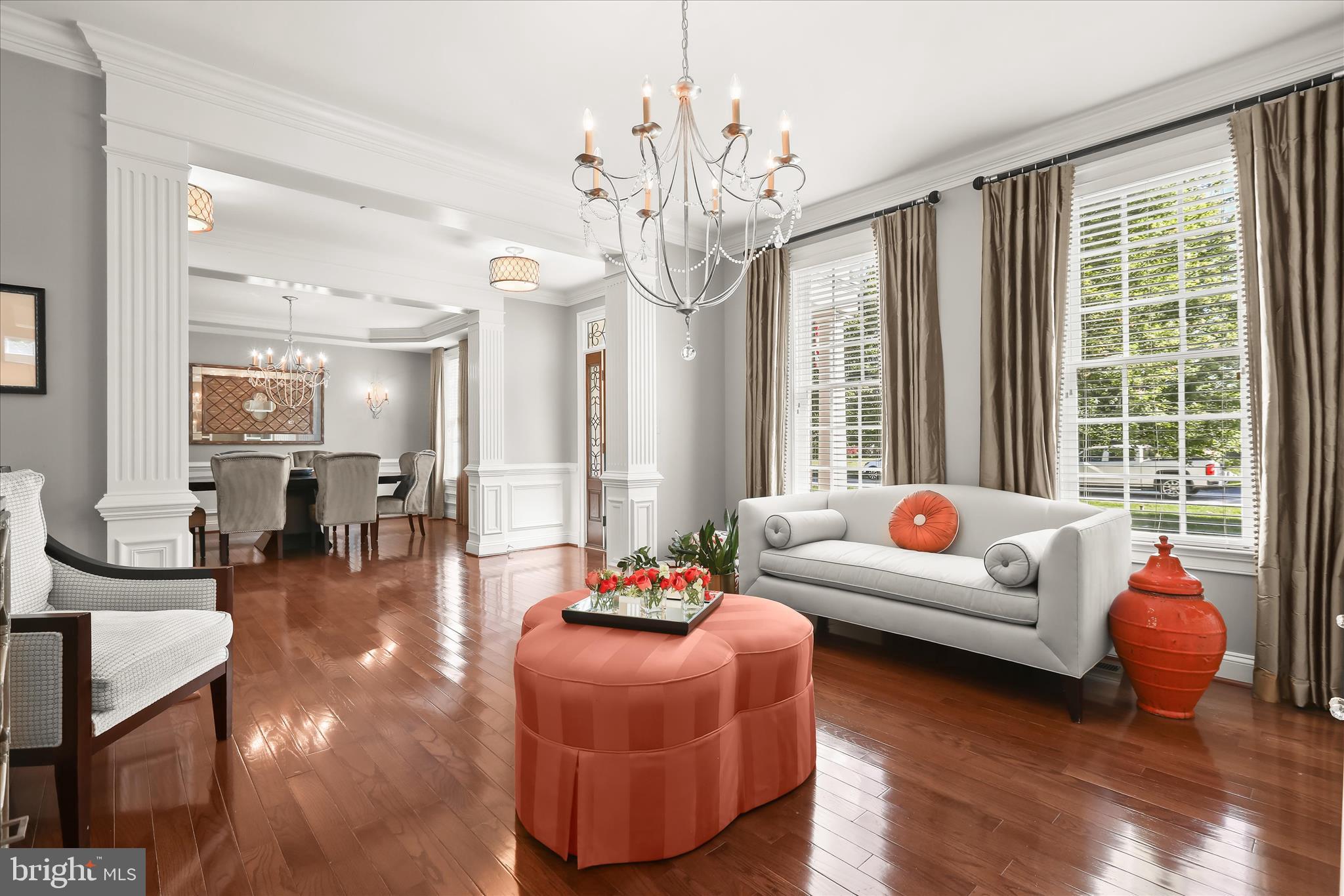 CLOVERFIELD - Residential