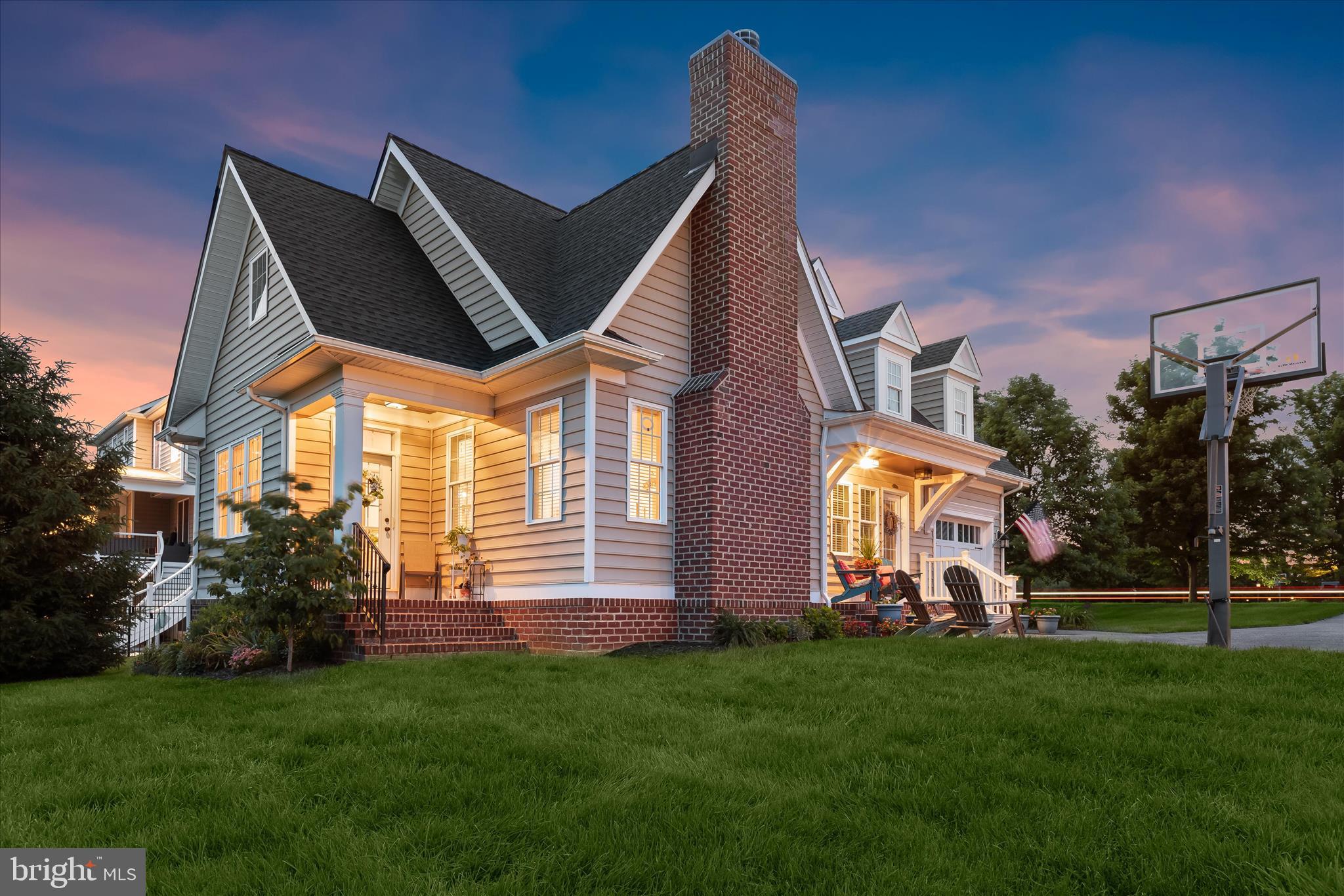 CLOVERFIELD - Residential