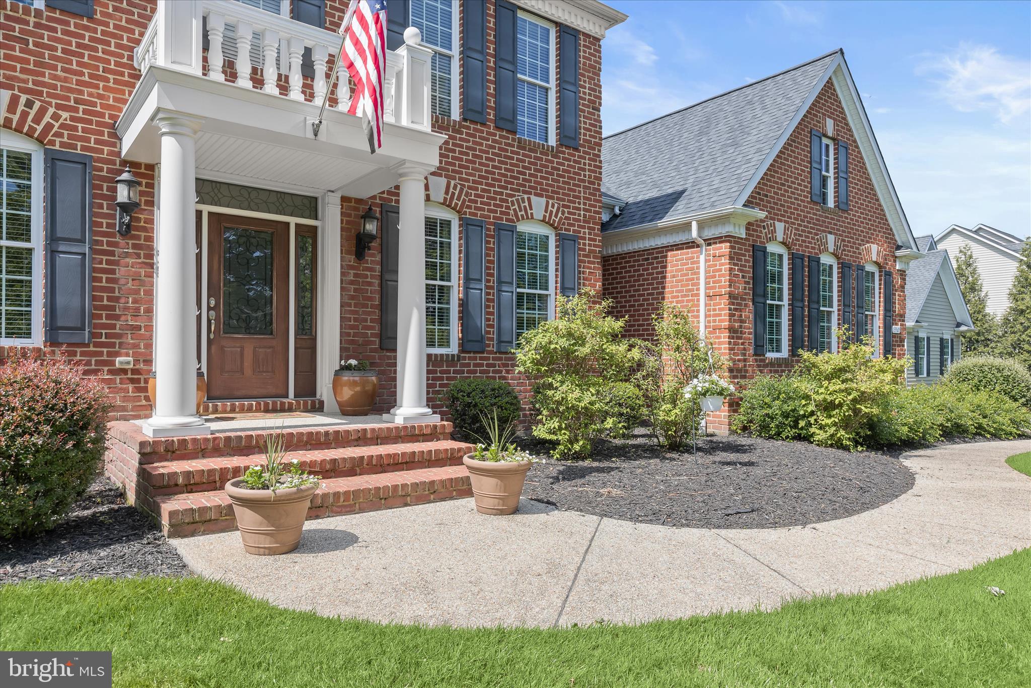 CLOVERFIELD - Residential