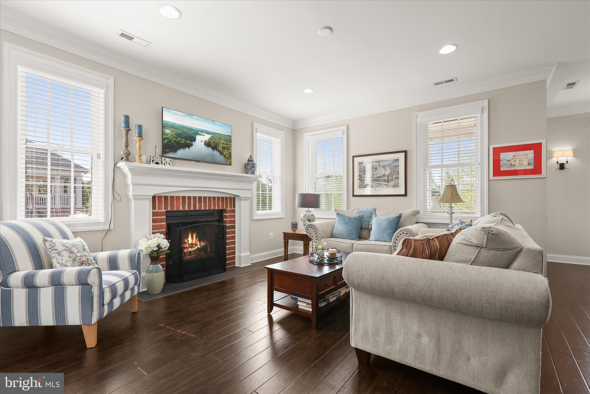 CLOVERFIELD - Residential