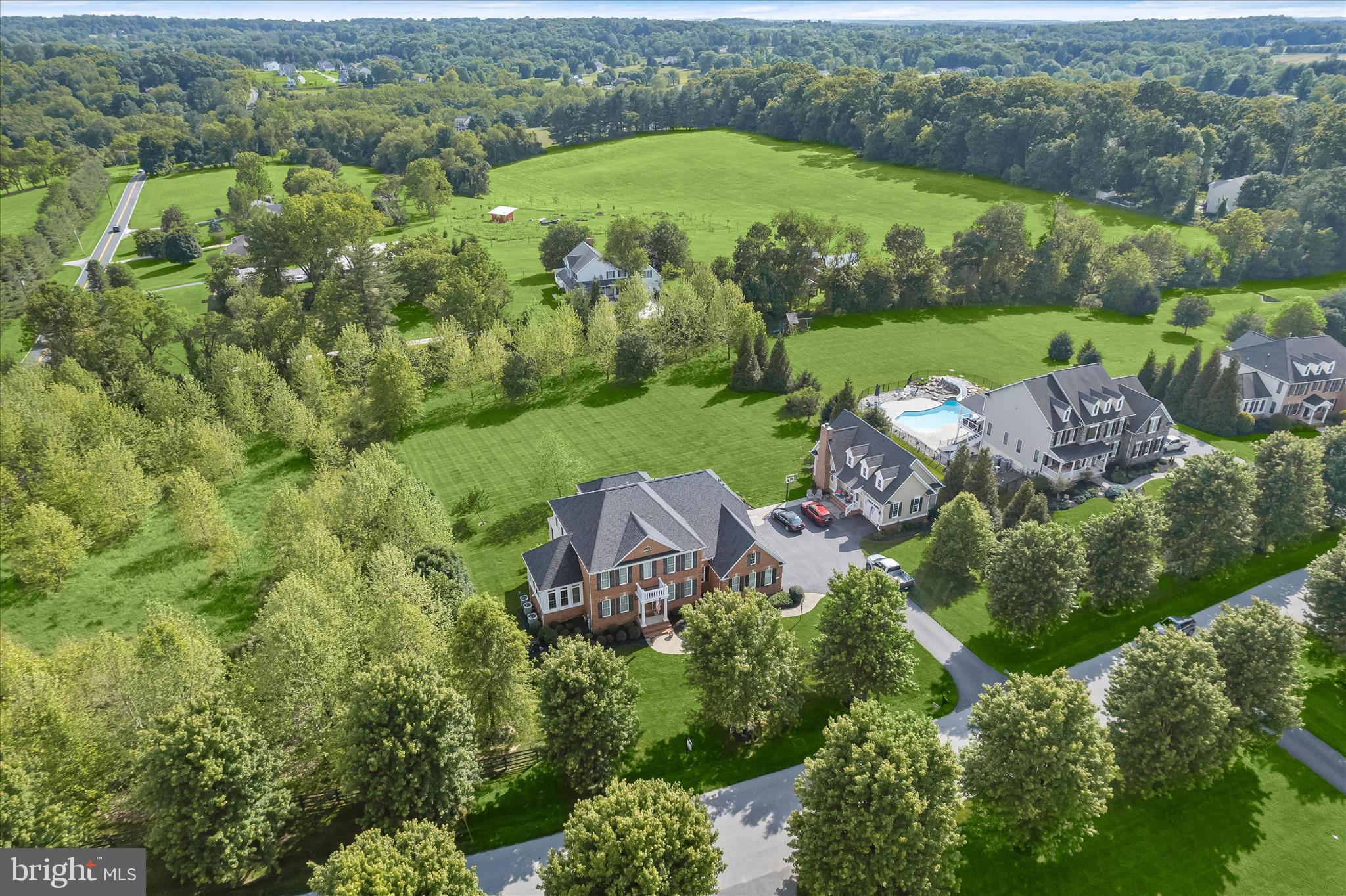 CLOVERFIELD - Residential