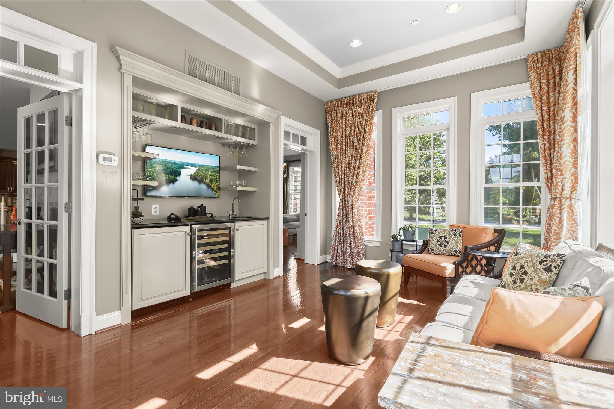 CLOVERFIELD - Residential