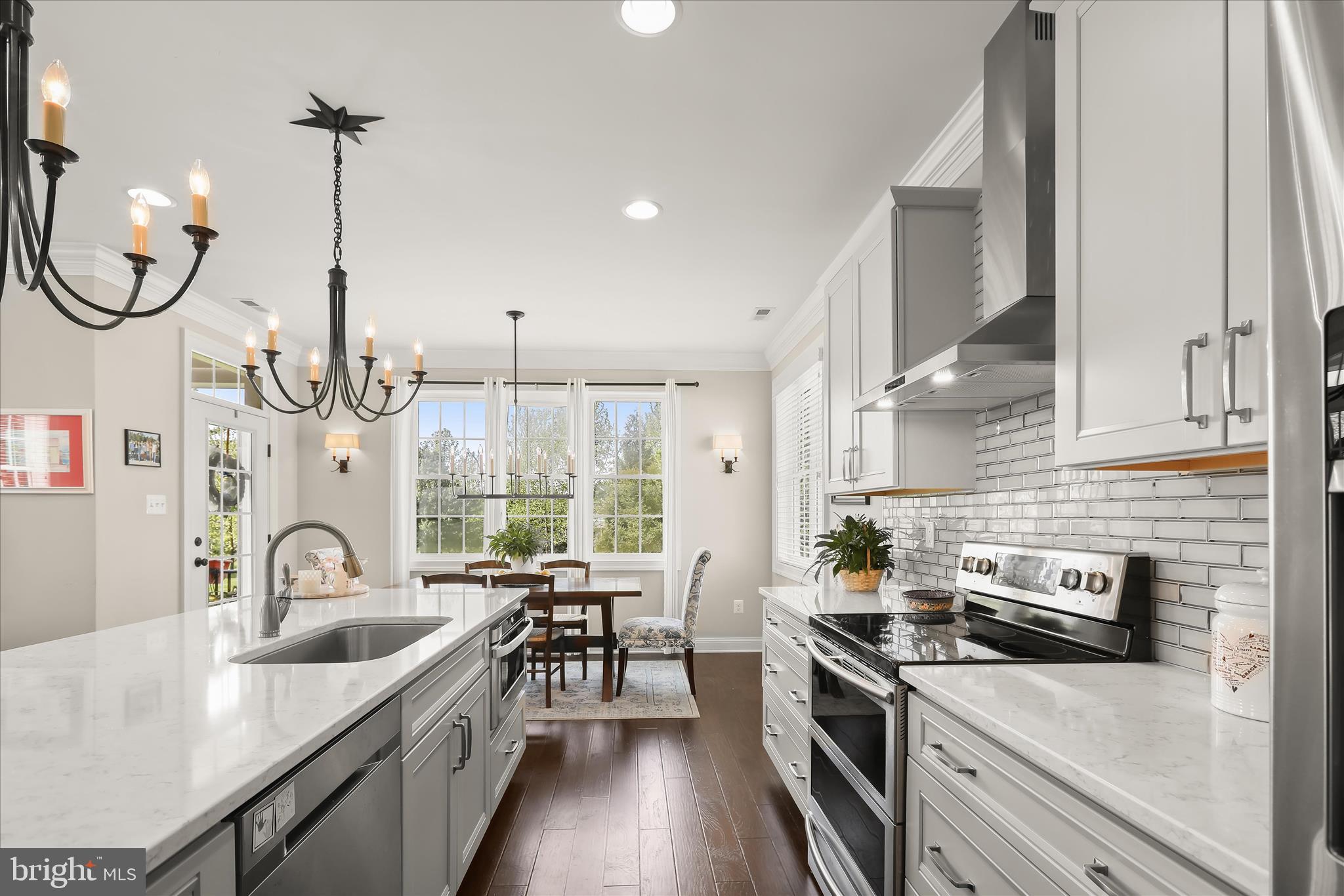 CLOVERFIELD - Residential
