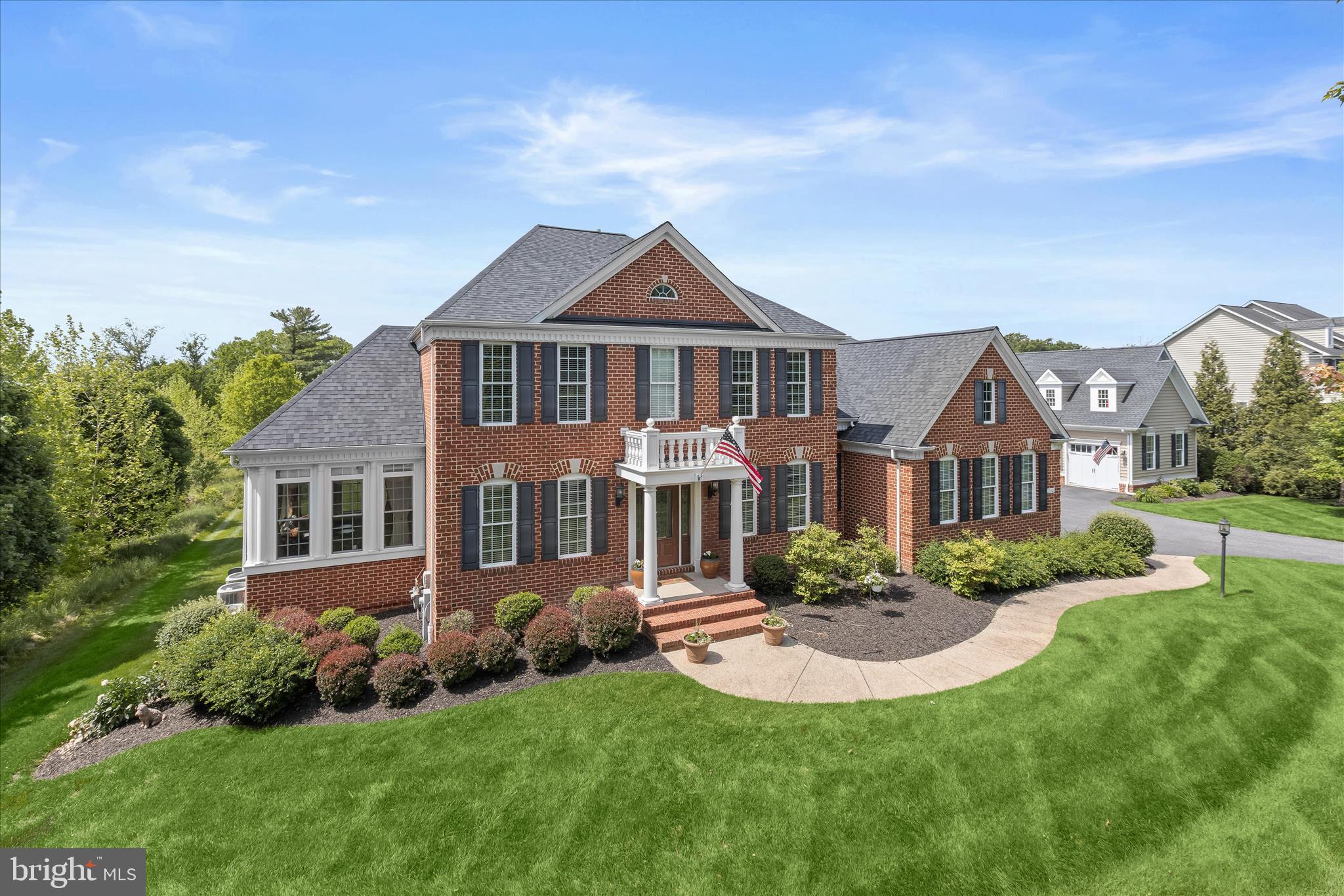 CLOVERFIELD - Residential