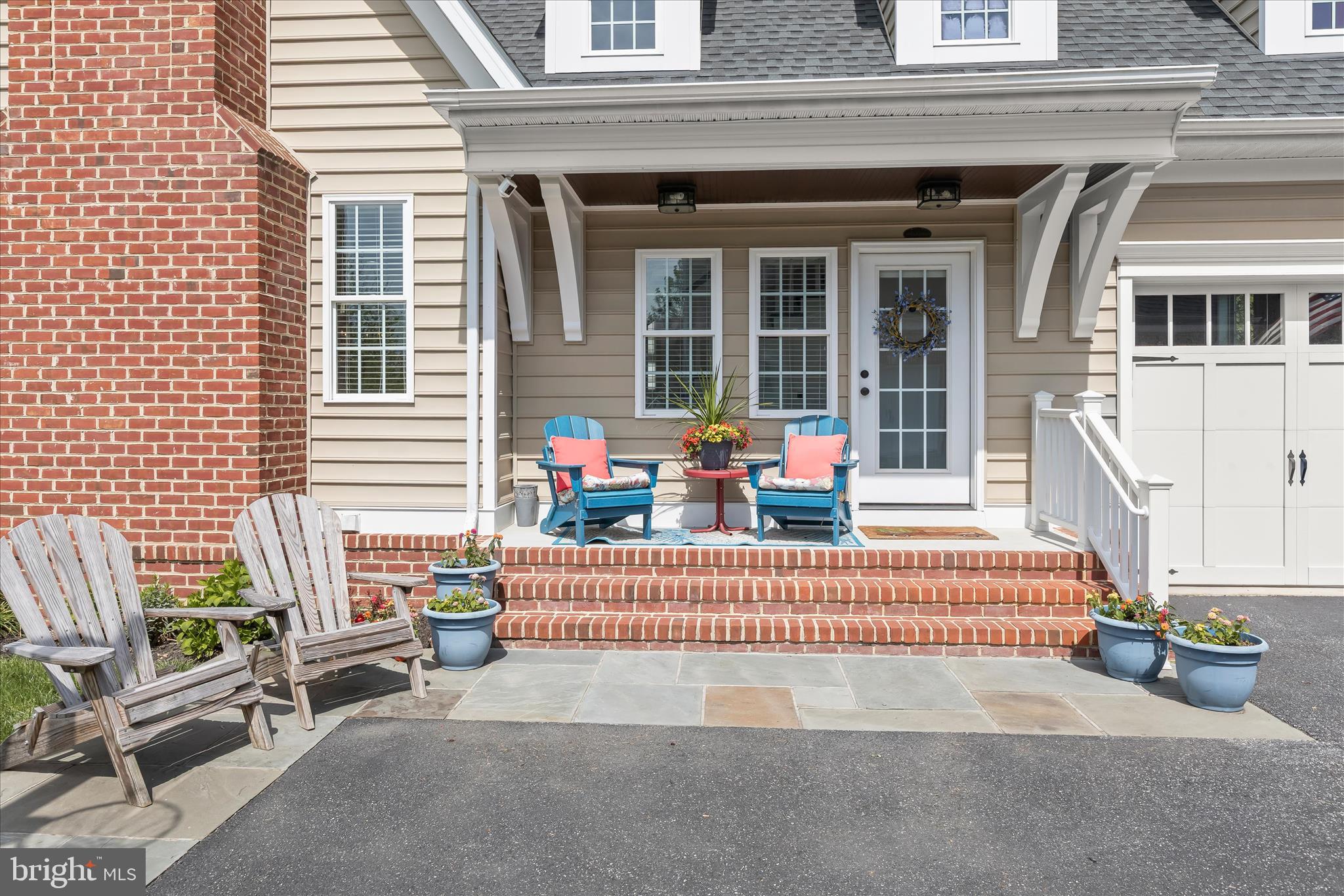 CLOVERFIELD - Residential