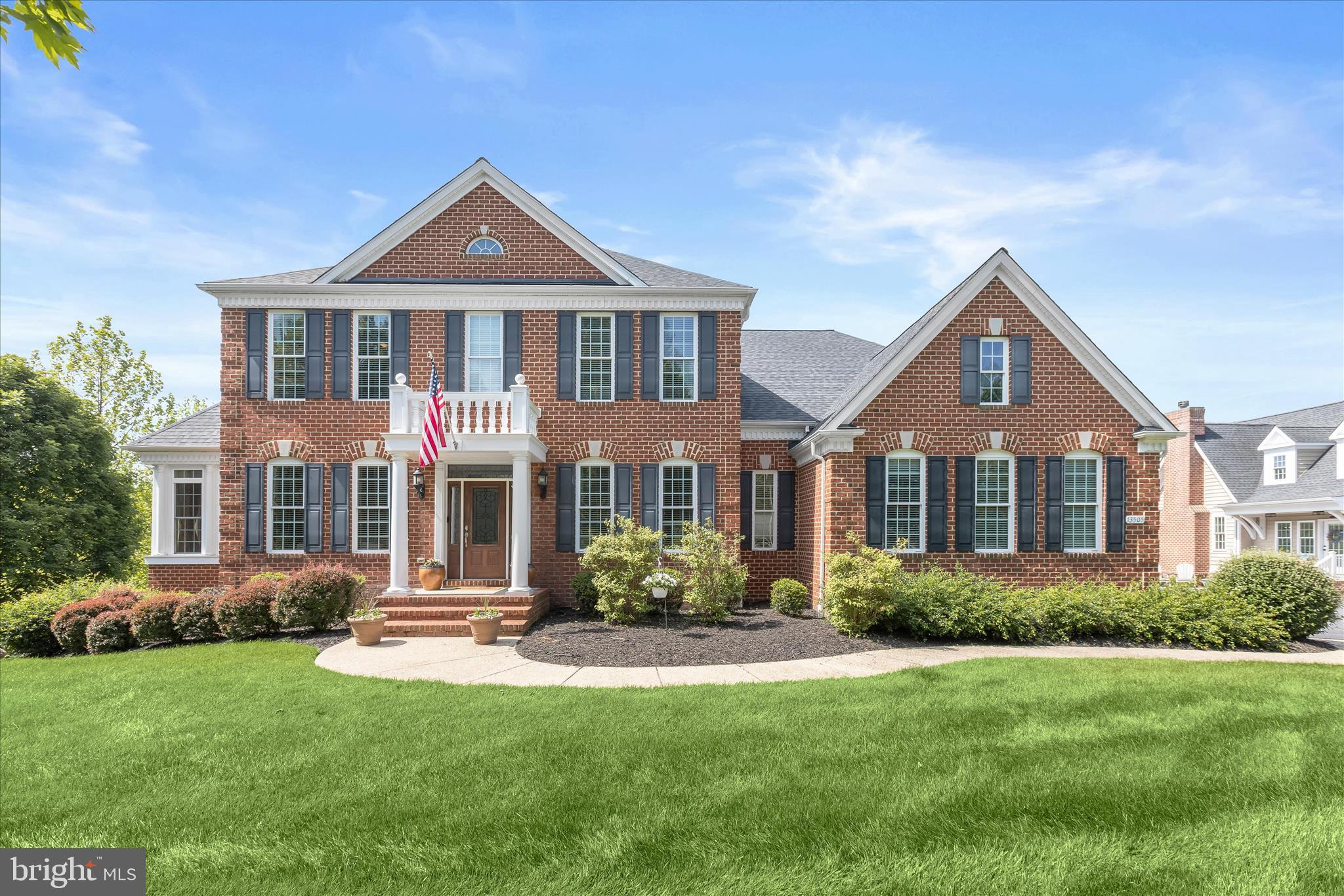 CLOVERFIELD - Residential
