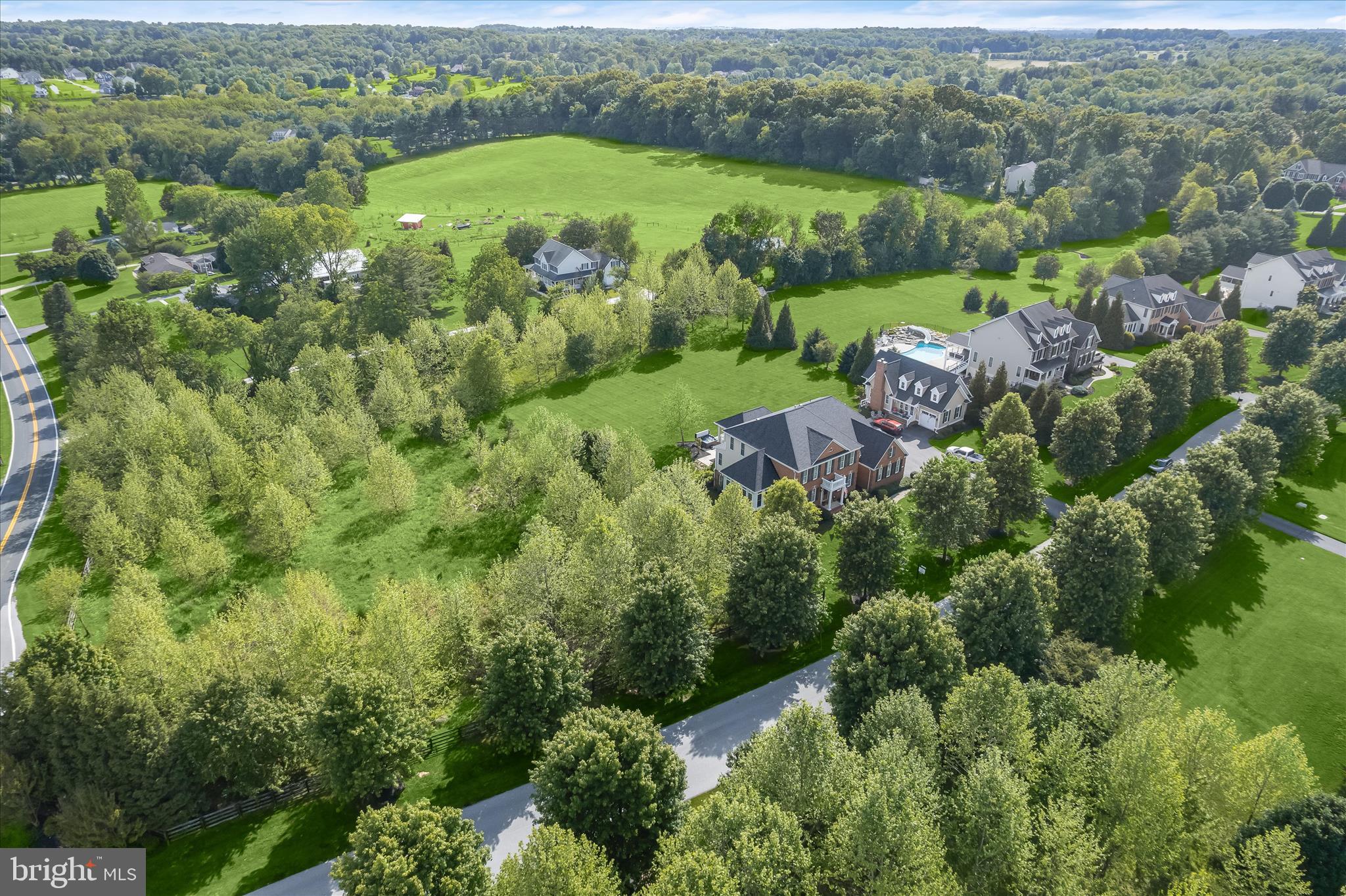 CLOVERFIELD - Residential