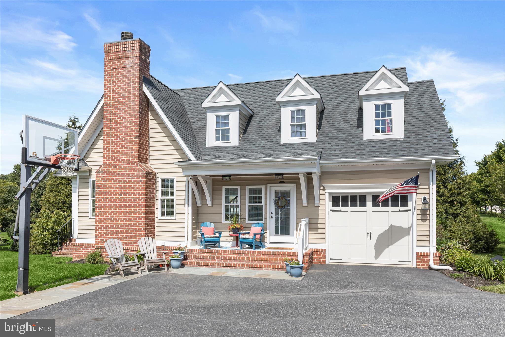 CLOVERFIELD - Residential