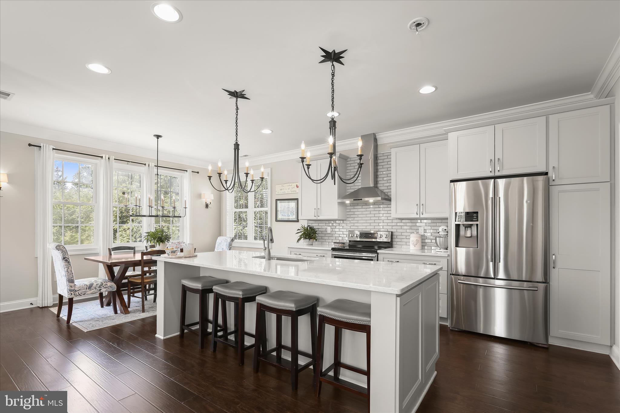CLOVERFIELD - Residential