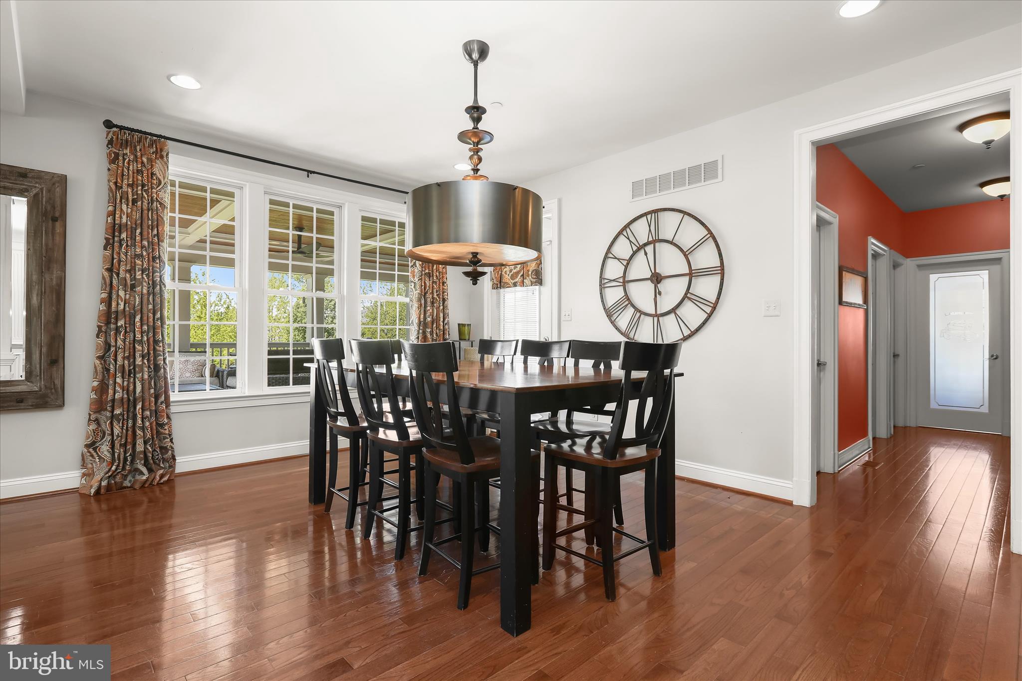 CLOVERFIELD - Residential