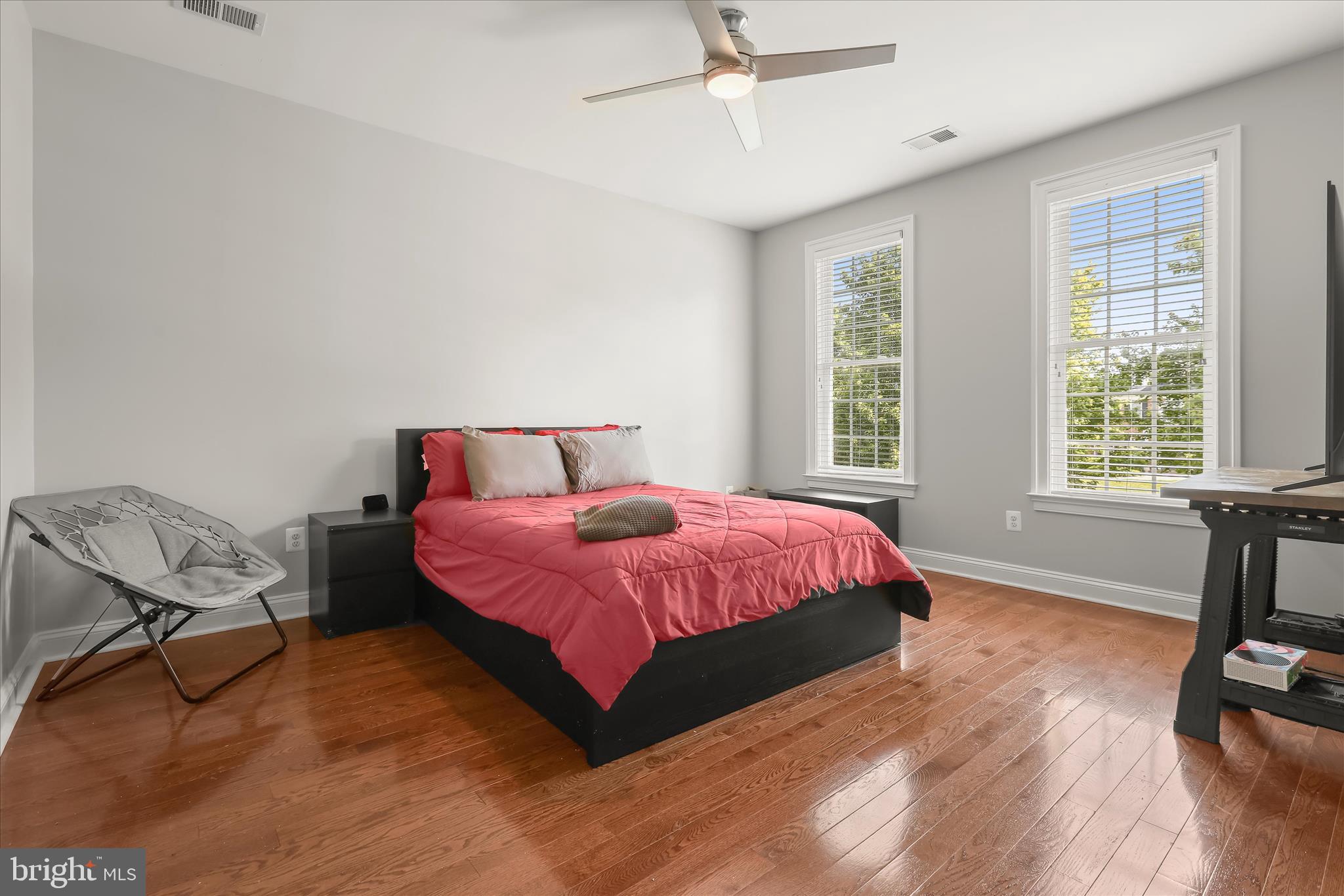 CLOVERFIELD - Residential