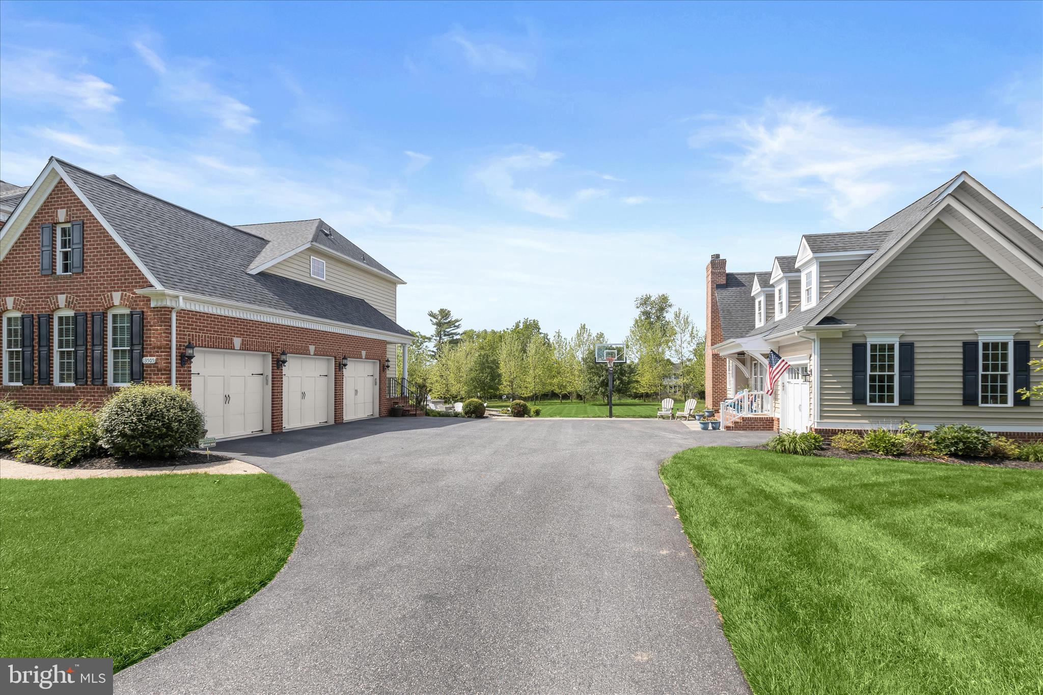 CLOVERFIELD - Residential