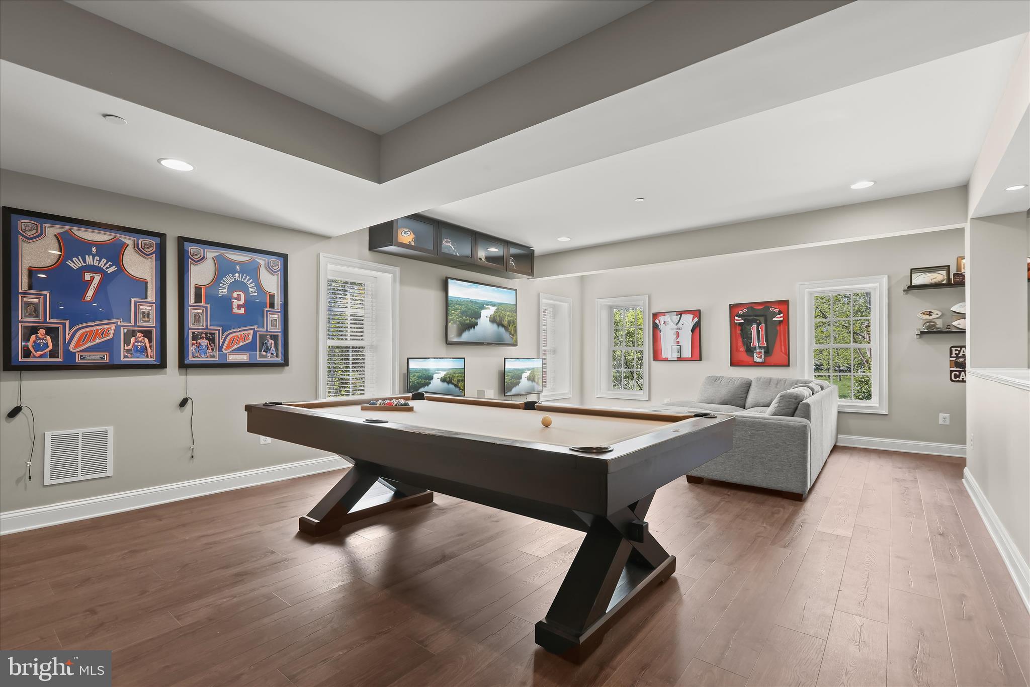CLOVERFIELD - Residential