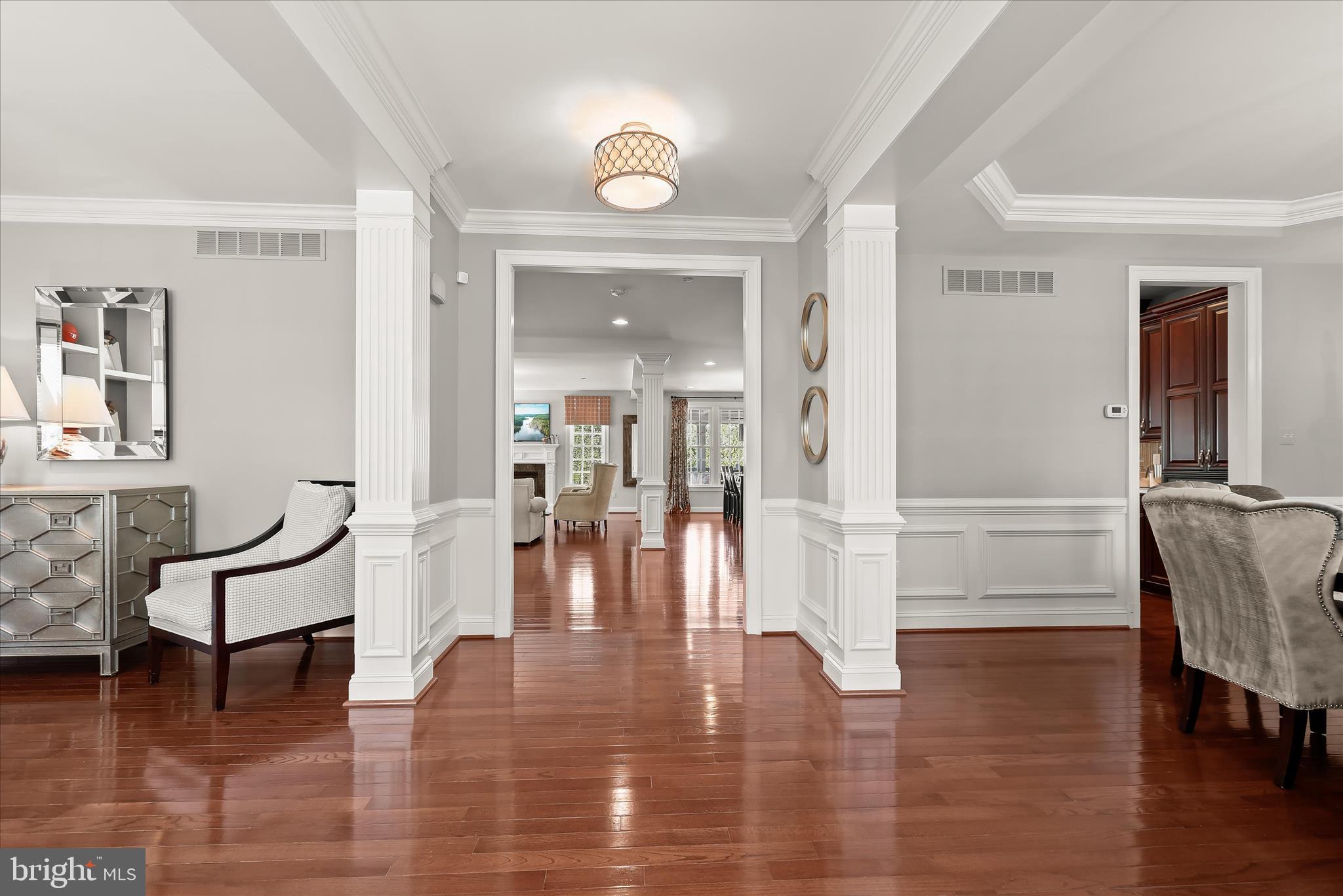 CLOVERFIELD - Residential