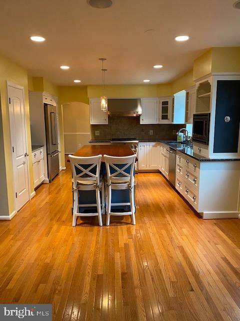WESTHAMPTON - Residential Lease
