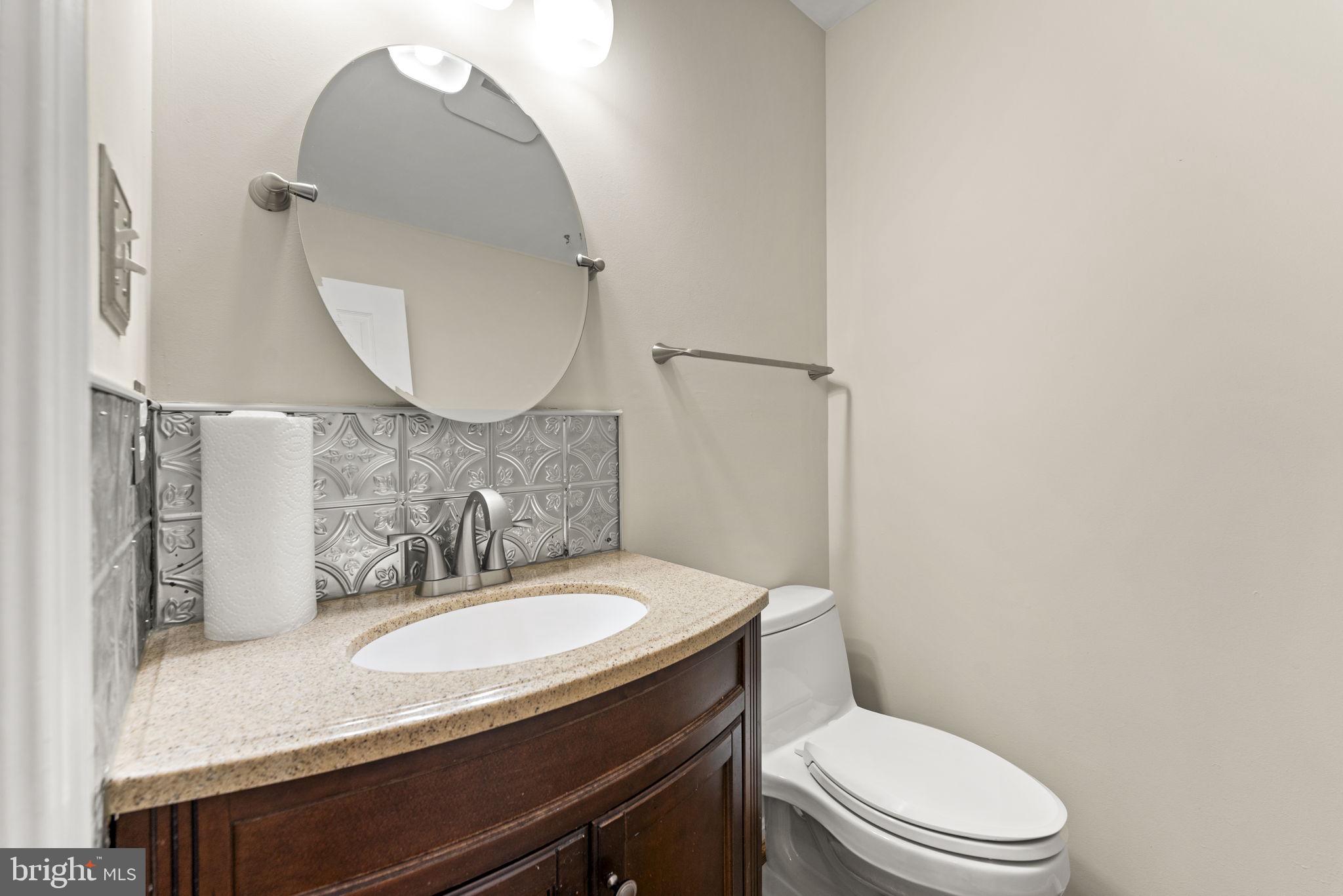 LAKEWOOD HILLS - Residential