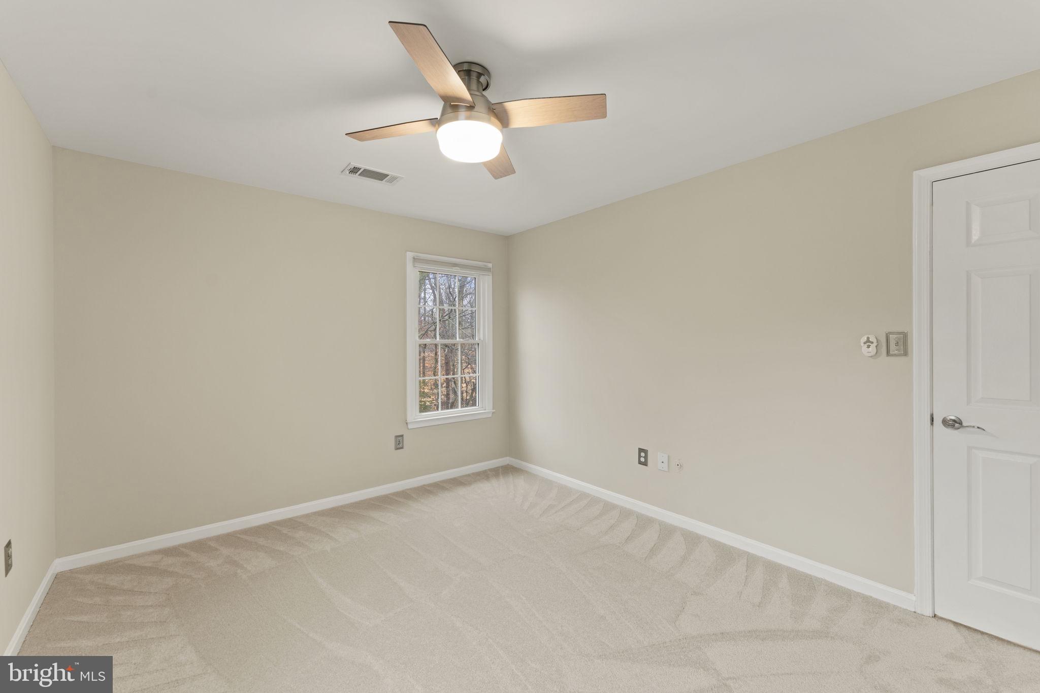 LAKEWOOD HILLS - Residential