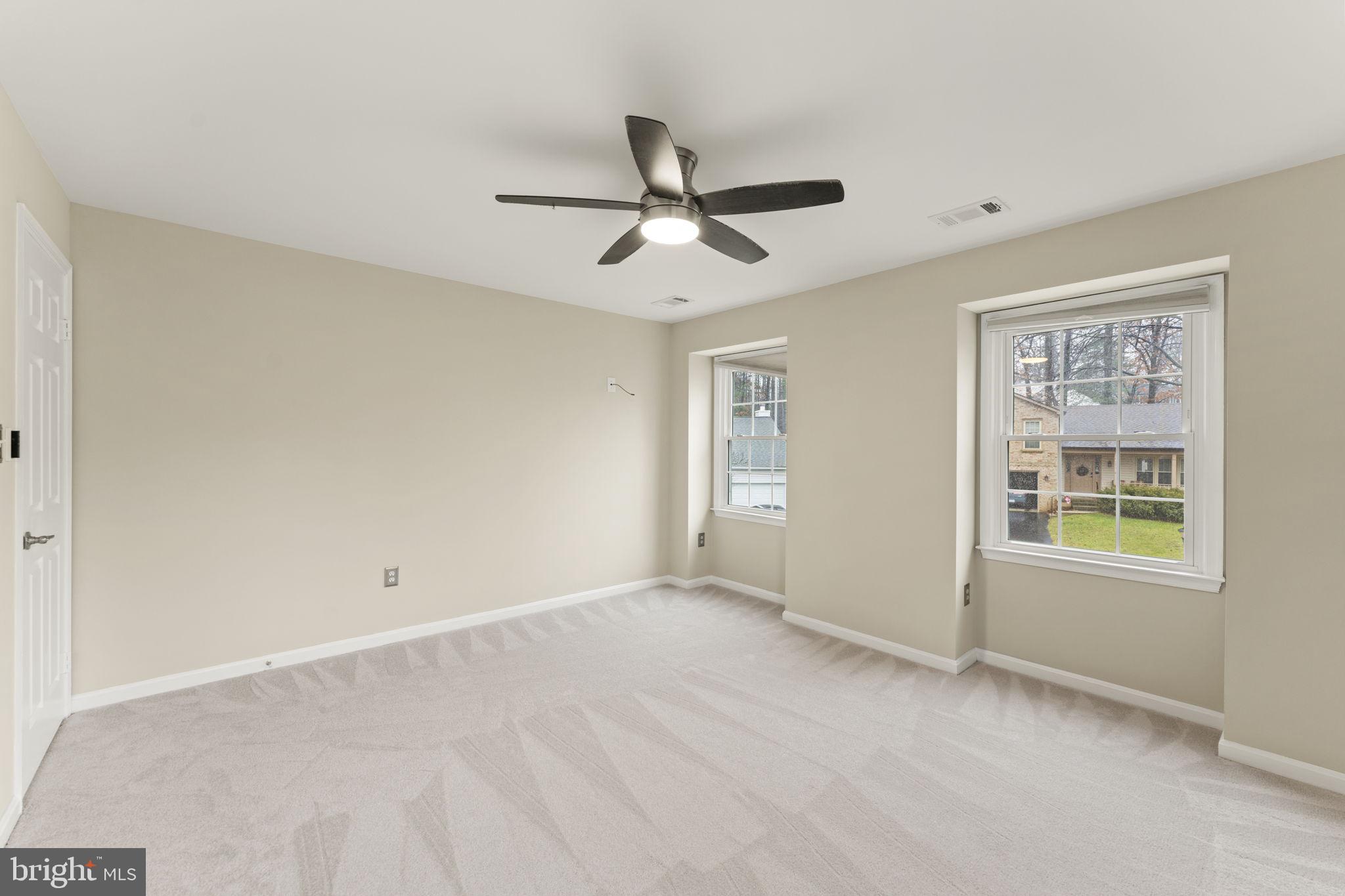 LAKEWOOD HILLS - Residential