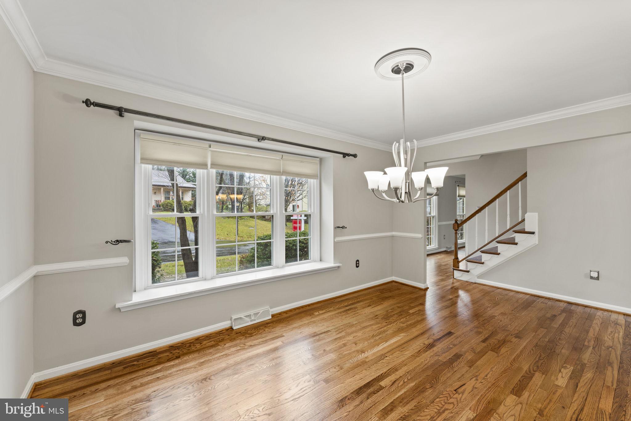 LAKEWOOD HILLS - Residential
