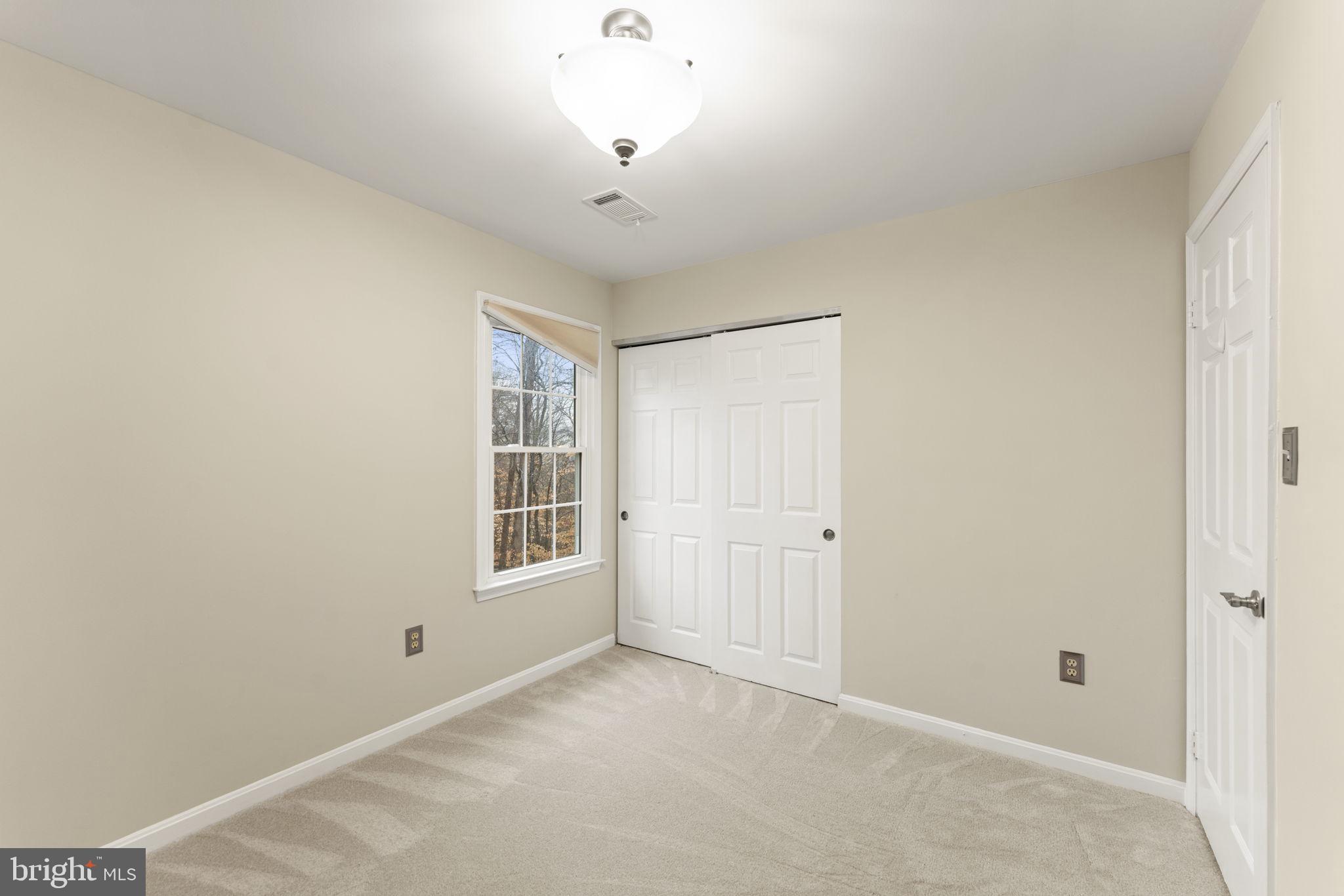 LAKEWOOD HILLS - Residential