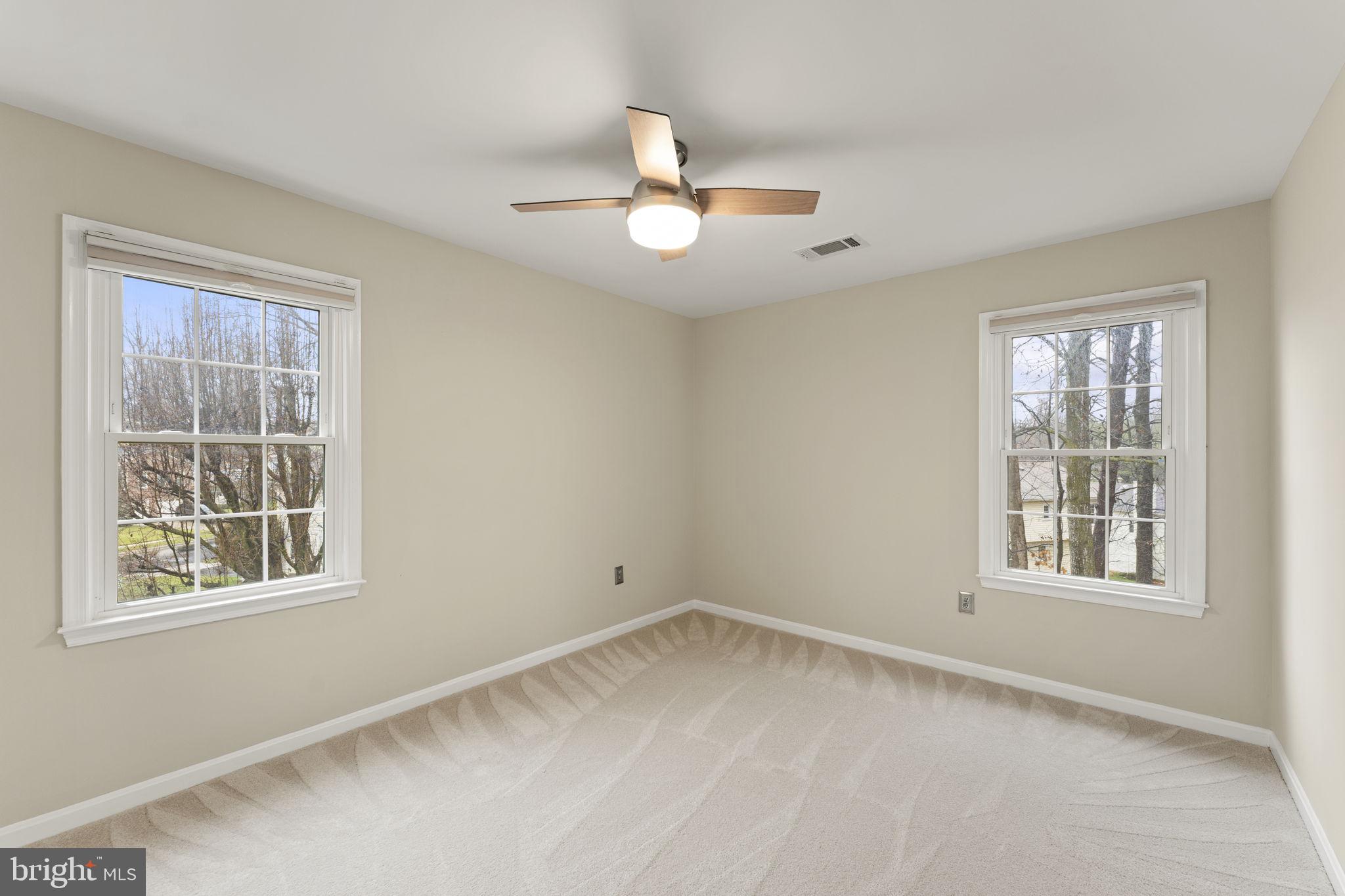 LAKEWOOD HILLS - Residential