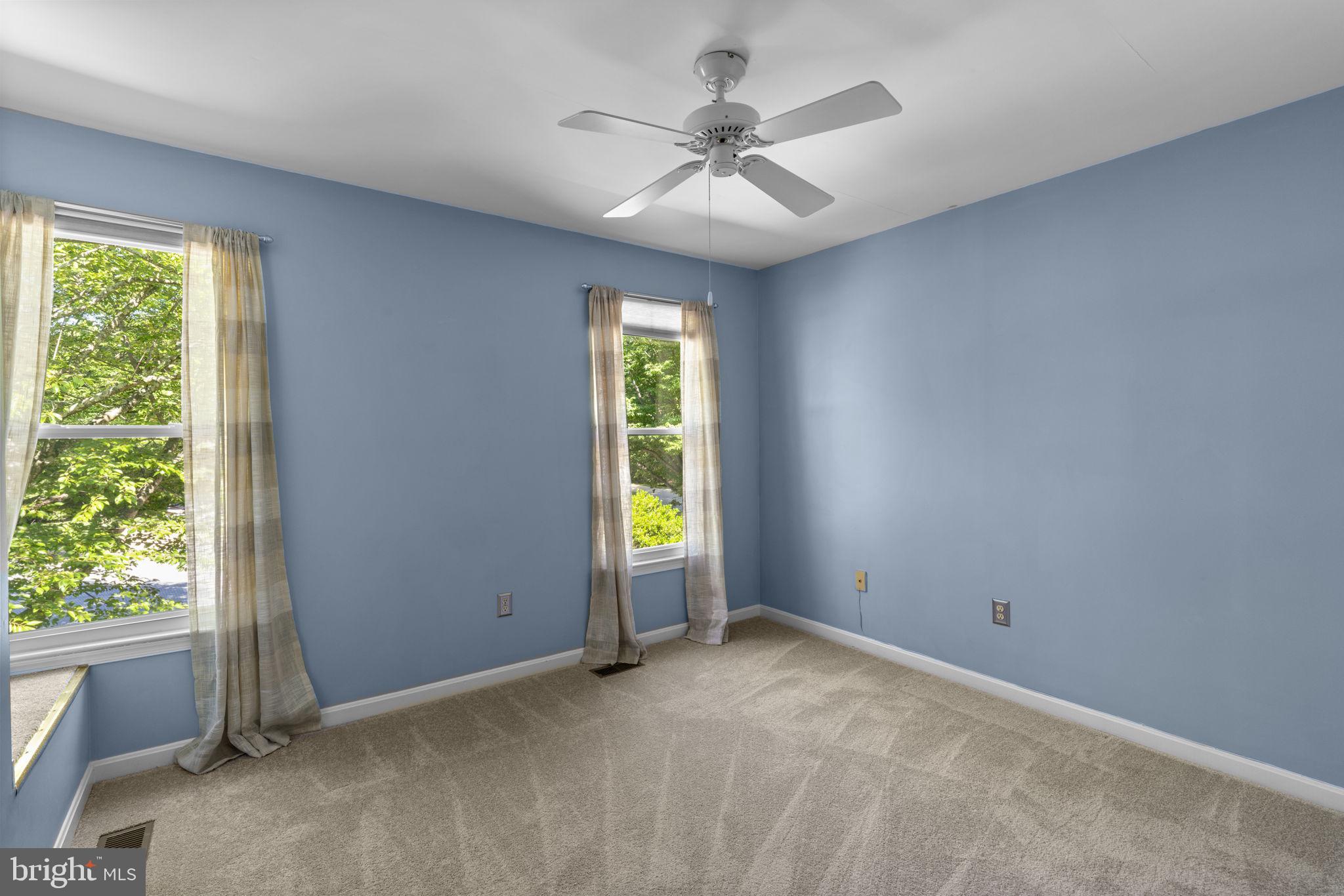 SONGBIRDS GLEN - Residential