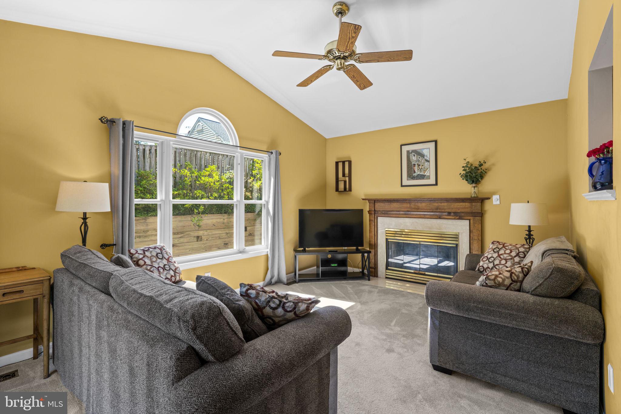 SONGBIRDS GLEN - Residential