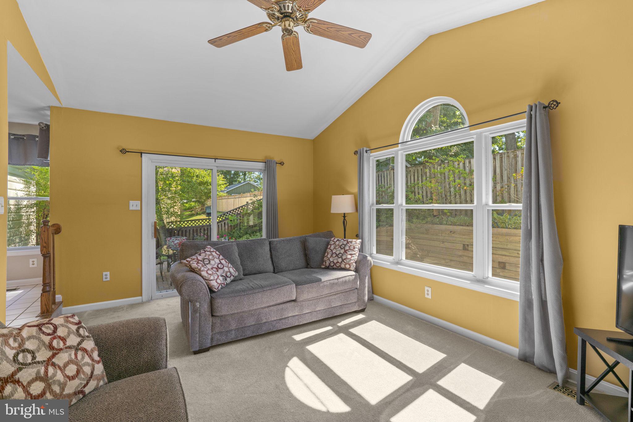 SONGBIRDS GLEN - Residential