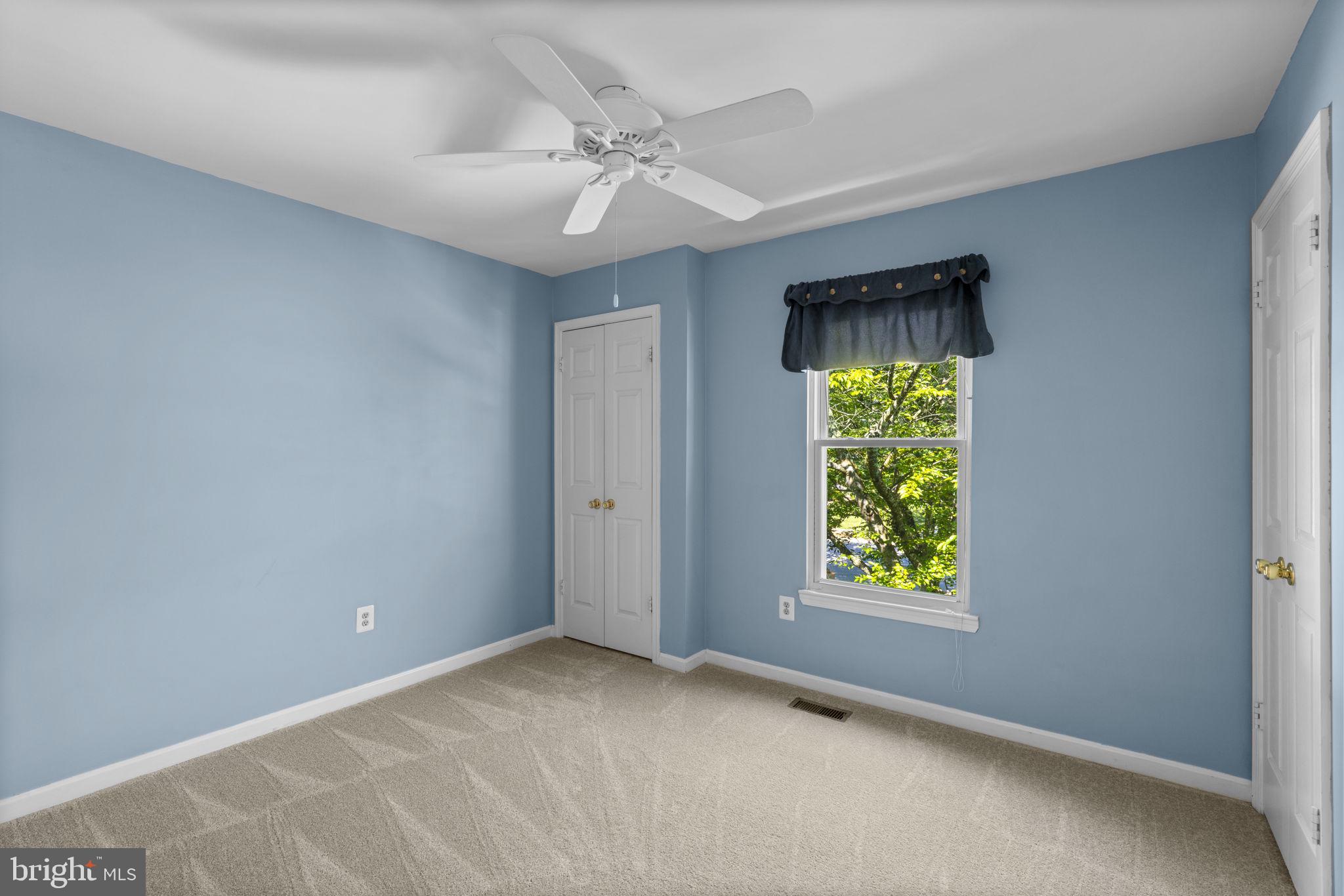 SONGBIRDS GLEN - Residential