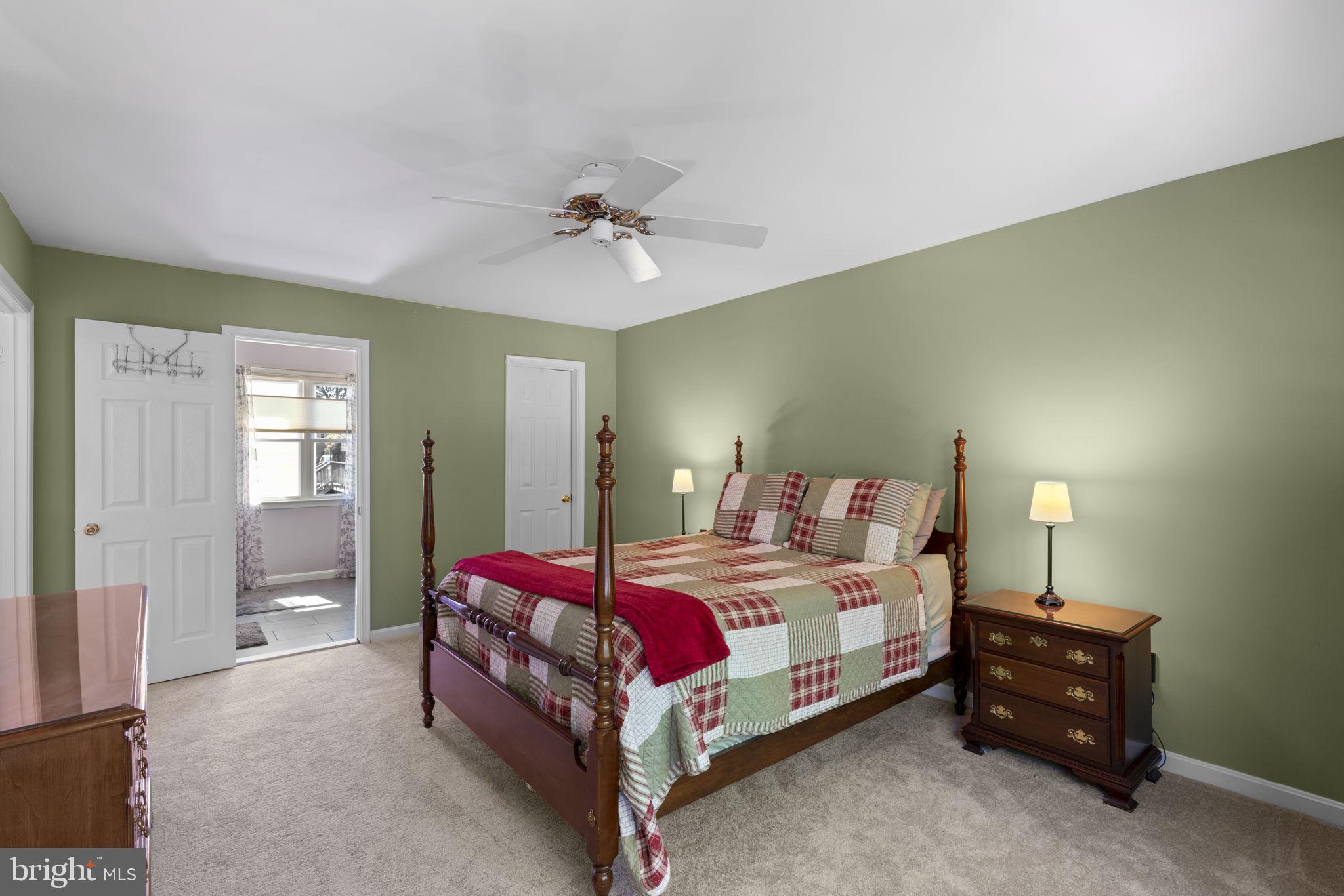 SONGBIRDS GLEN - Residential