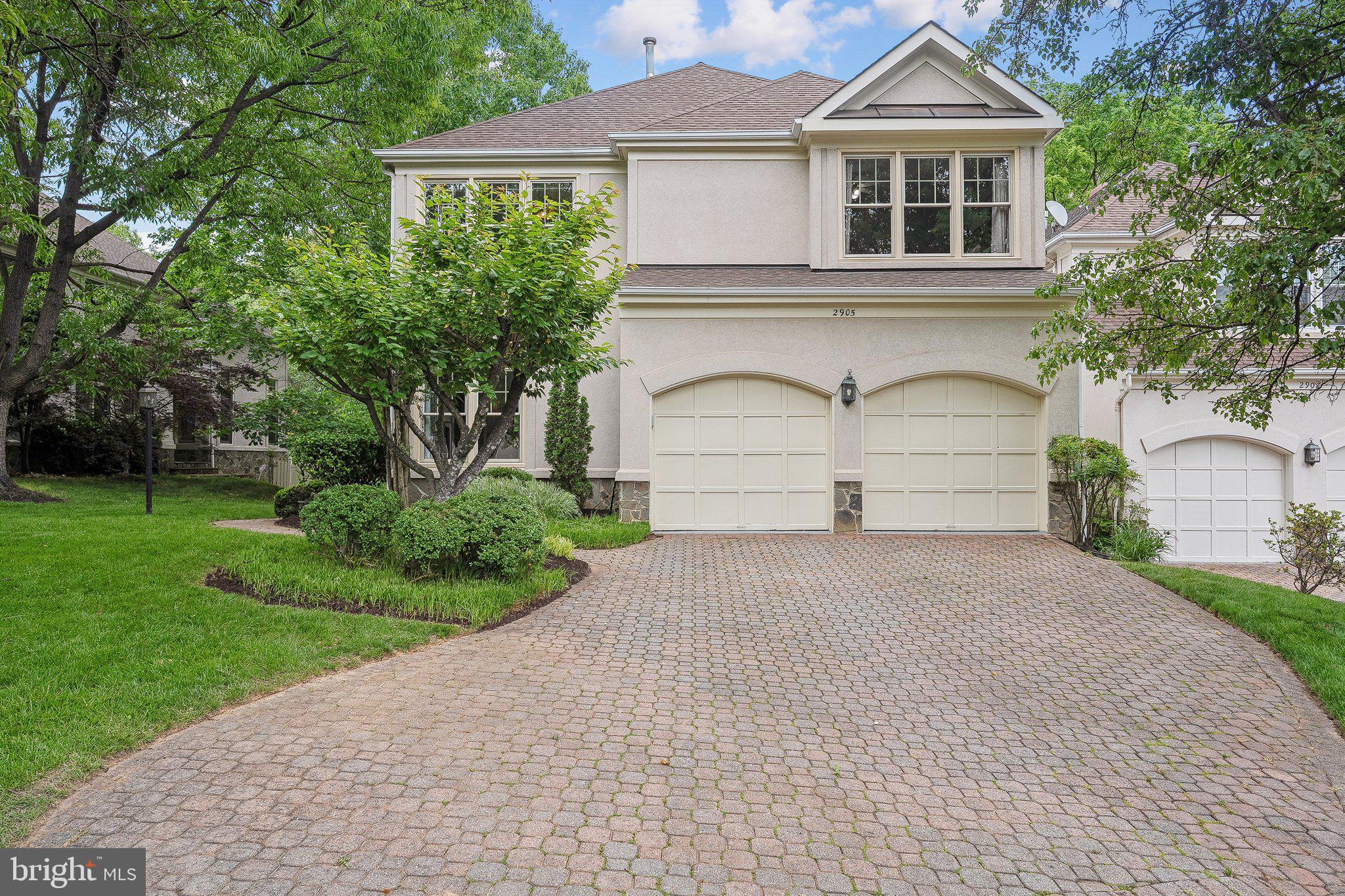 EDGEMOORE - Residential
