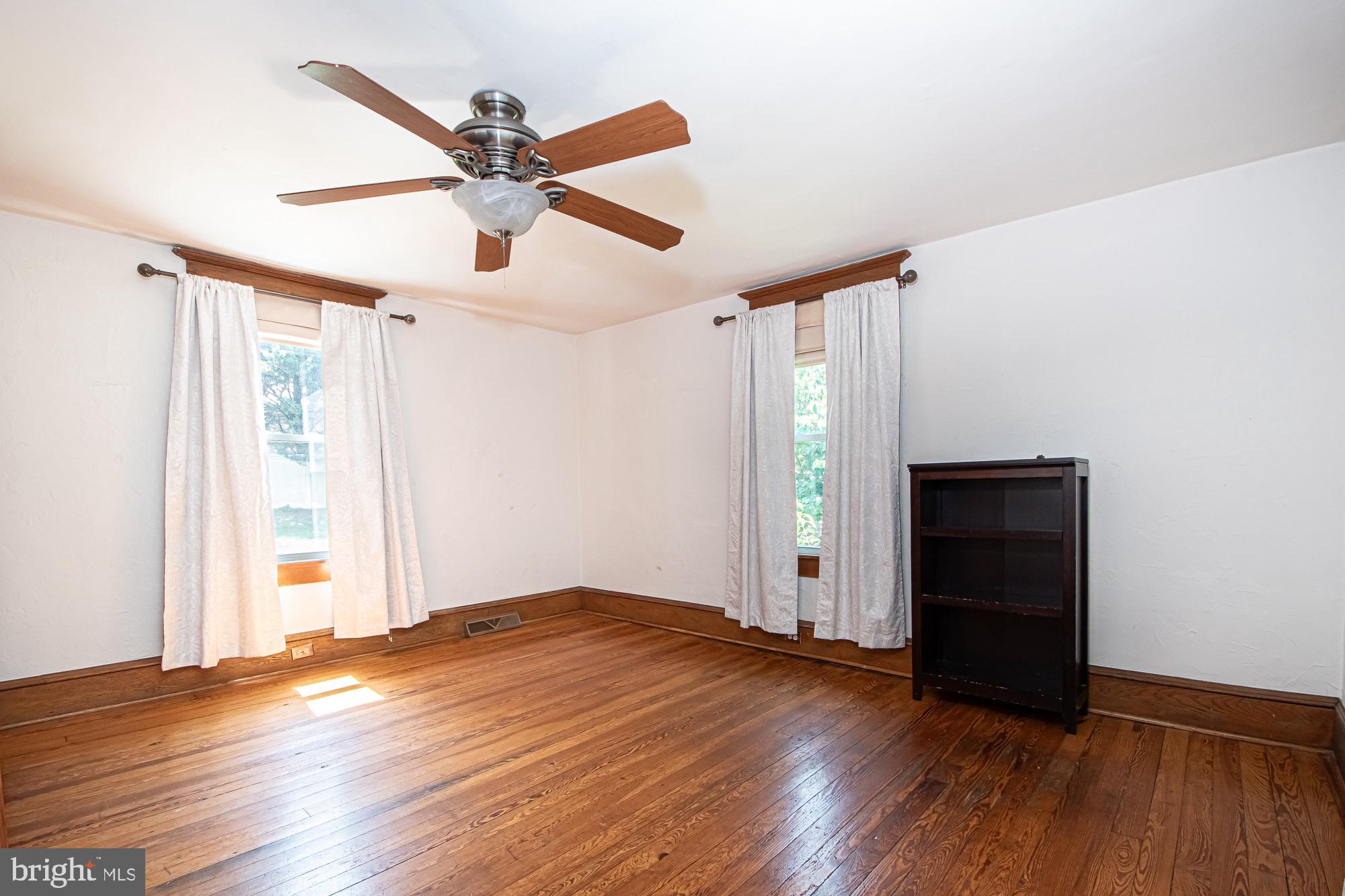 MADISON EDINBURG - Residential