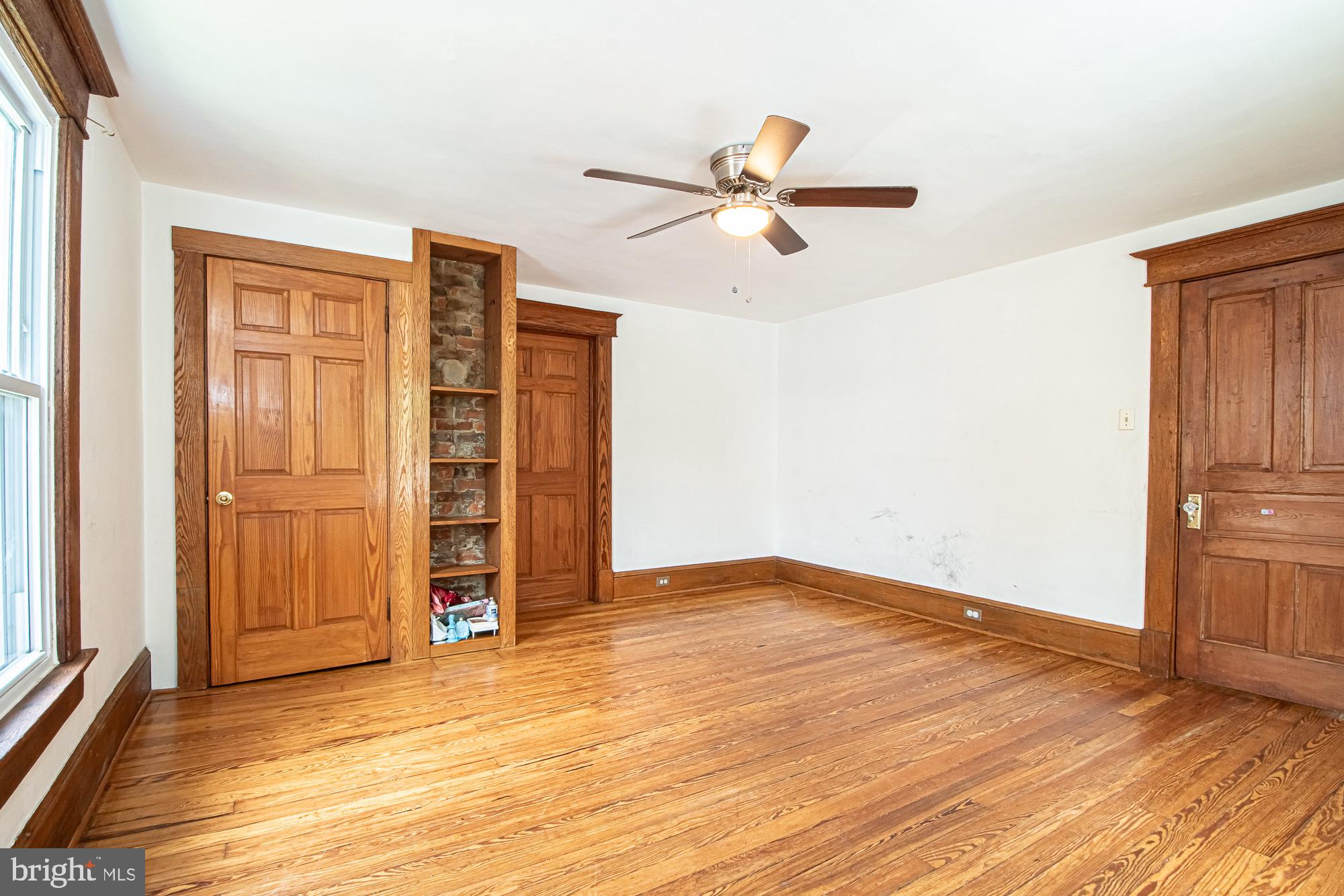 MADISON EDINBURG - Residential