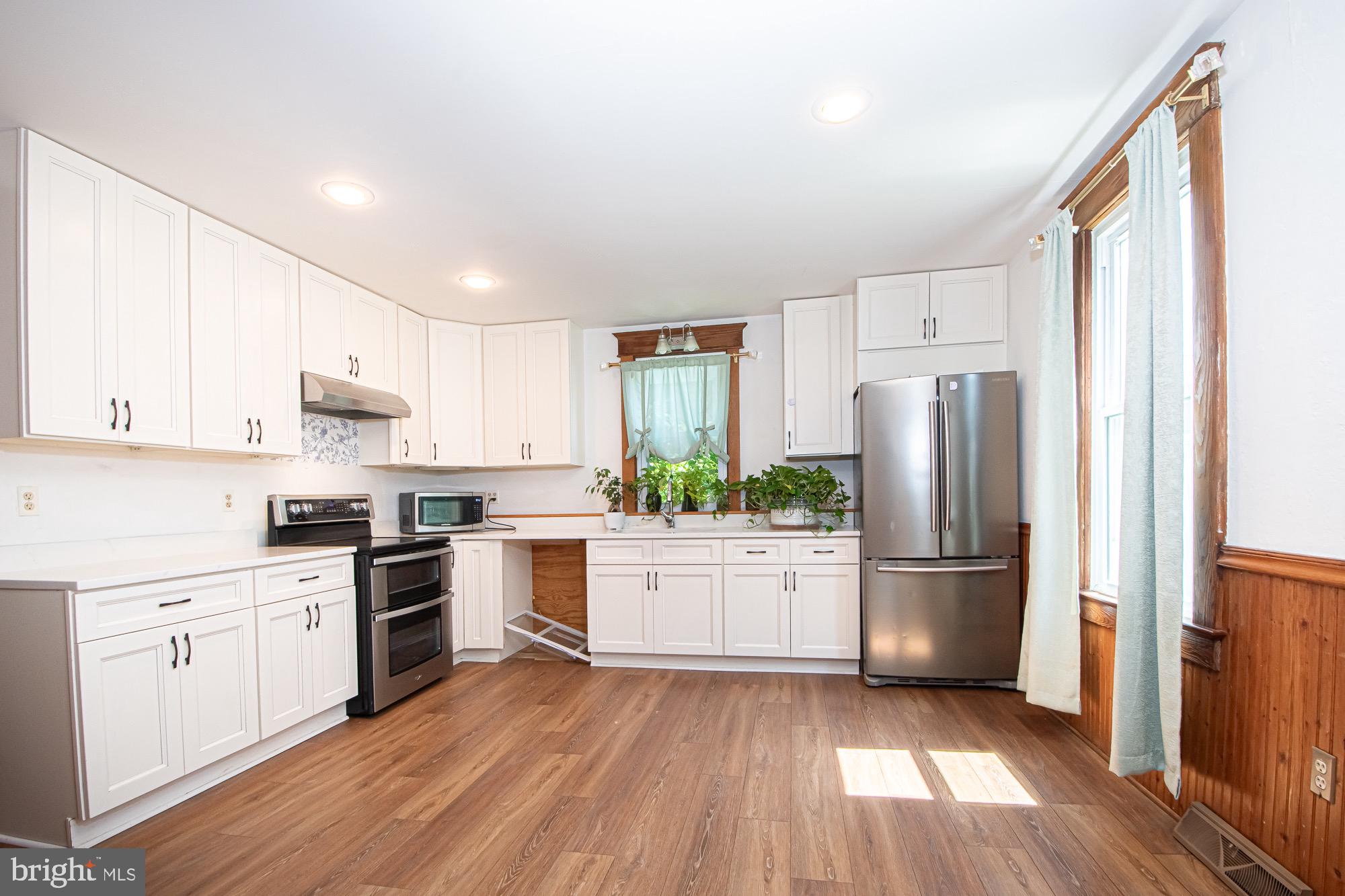 MADISON EDINBURG - Residential