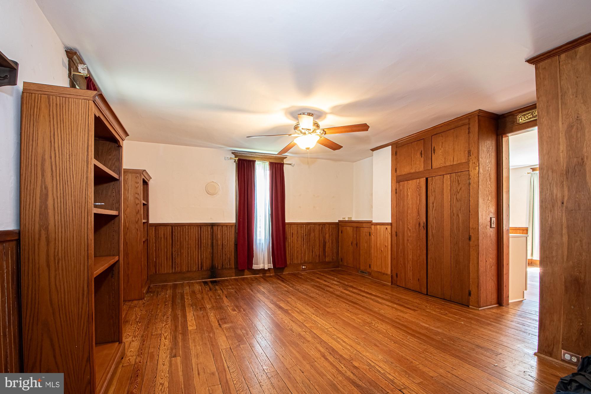 MADISON EDINBURG - Residential